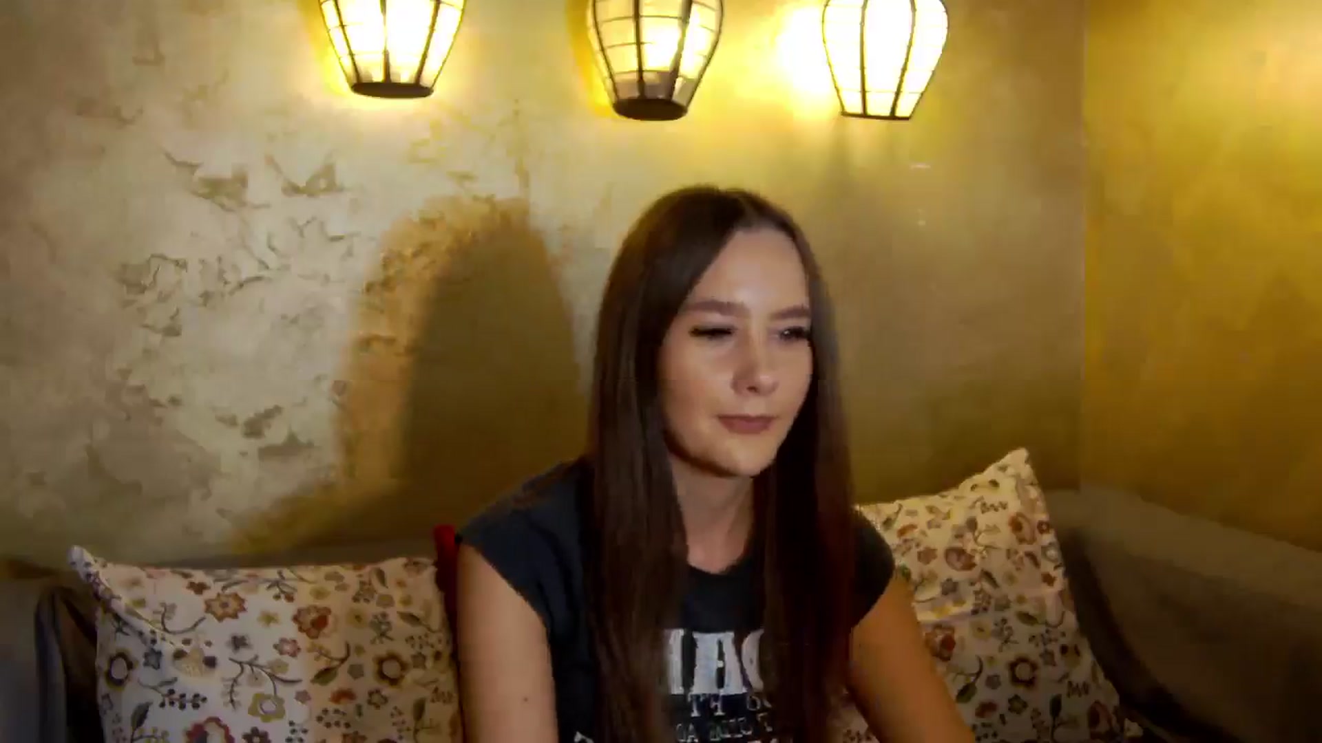 Gallery image thumbnail from Radiance's myfreecams stream on, 09/17/2025, 19:08 image 12 of 20