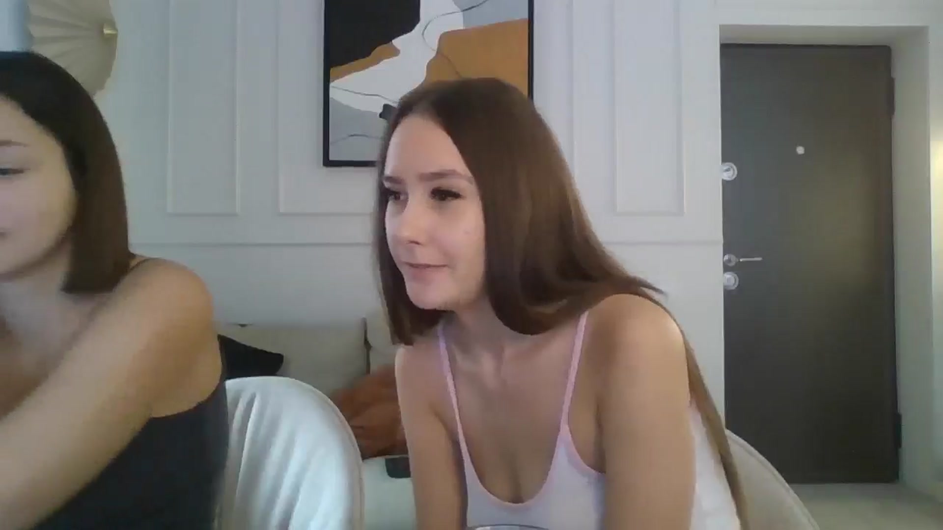 Gallery image thumbnail from Radiance's myfreecams stream on, 09/27/2025, 09:36 image 16 of 20