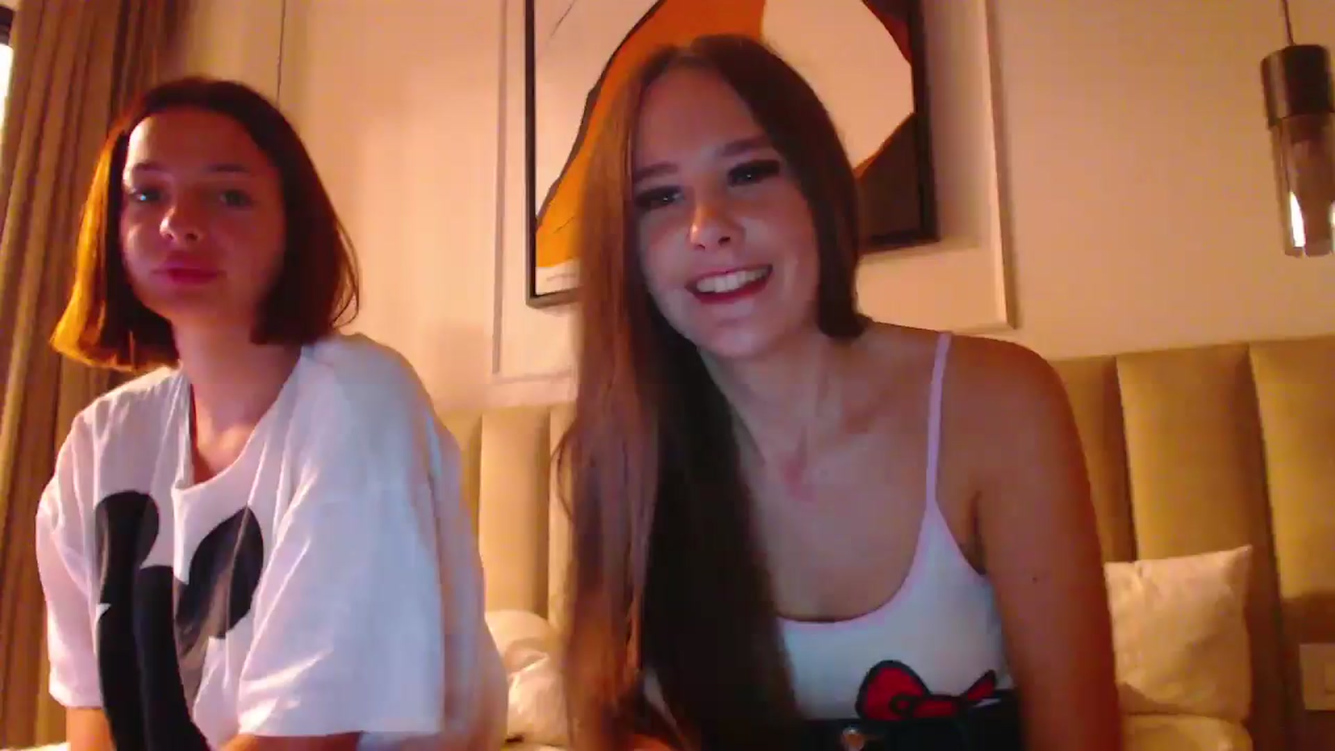 Gallery image thumbnail from Radiance's myfreecams stream on, 09/27/2025, 20:43 image 17 of 20