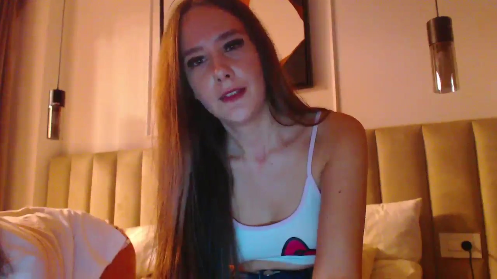 Gallery image thumbnail from Radiance's myfreecams stream on, 09/27/2025, 20:43 image 20 of 20