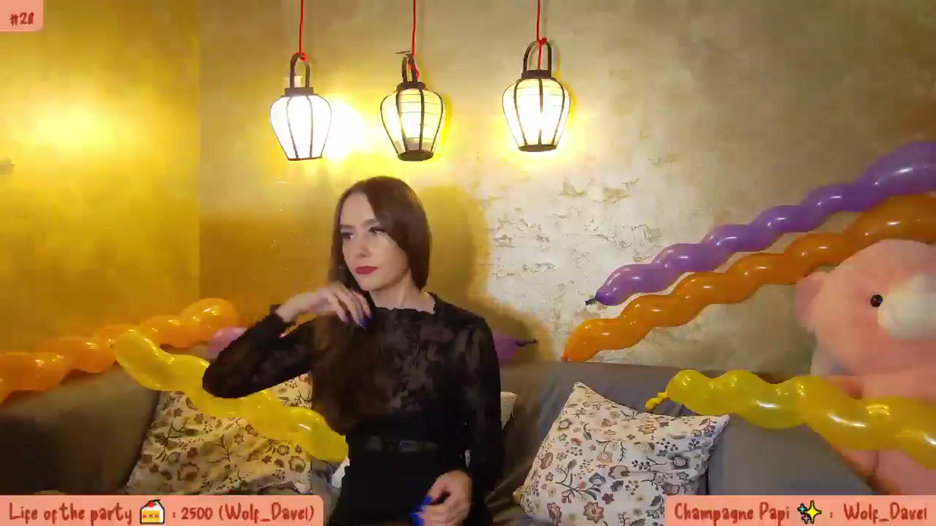 Gallery image thumbnail from Radiance's myfreecams stream on, 10/01/2025, 16:36 image 12 of 20