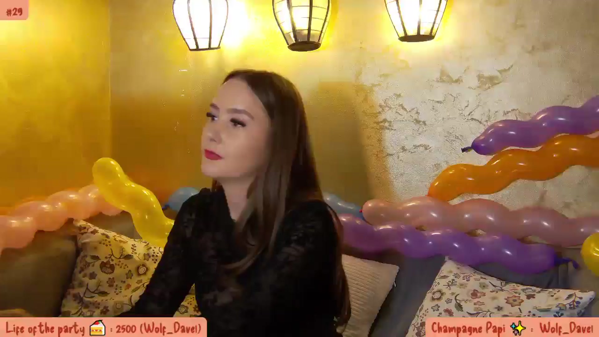 Gallery image thumbnail from Radiance's myfreecams stream on, 10/01/2025, 16:36 image 2 of 20