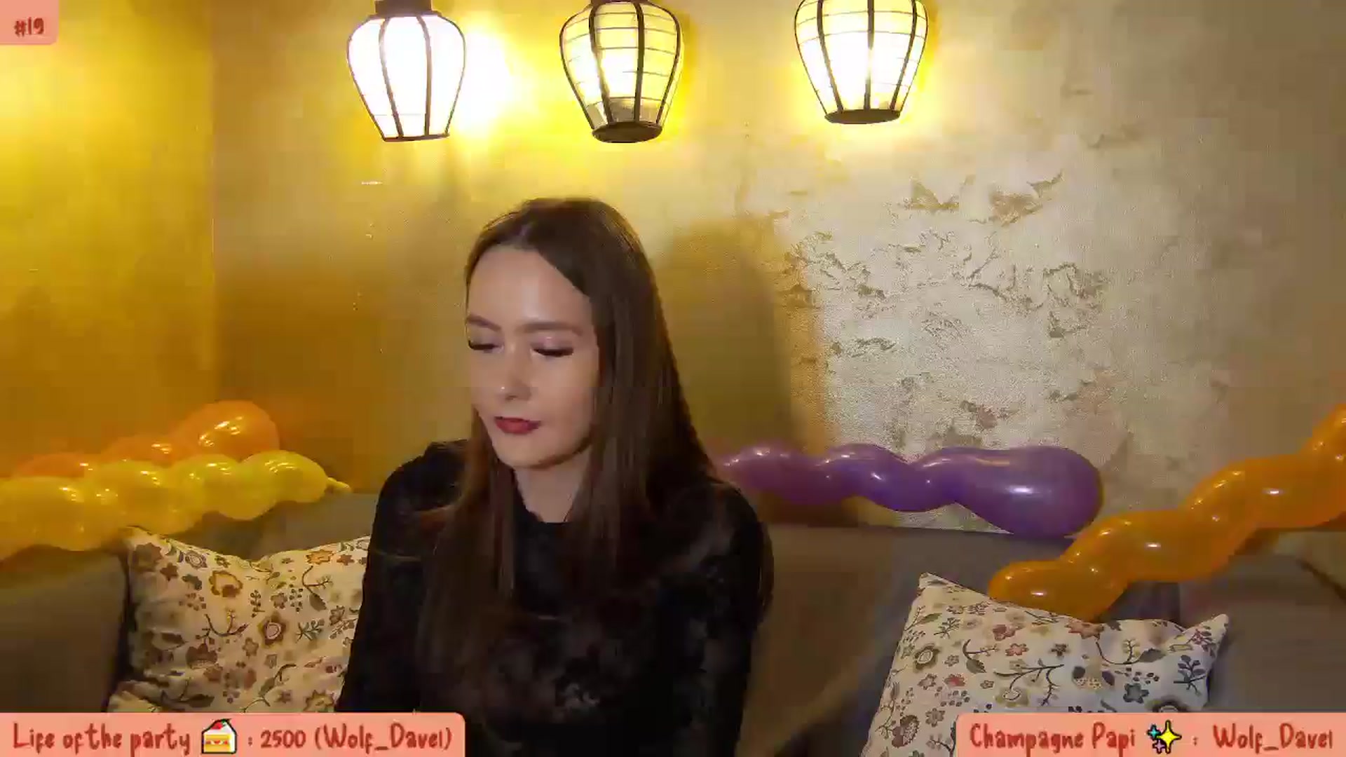 Gallery image thumbnail from Radiance's myfreecams stream on, 10/01/2025, 19:41 image 7 of 20
