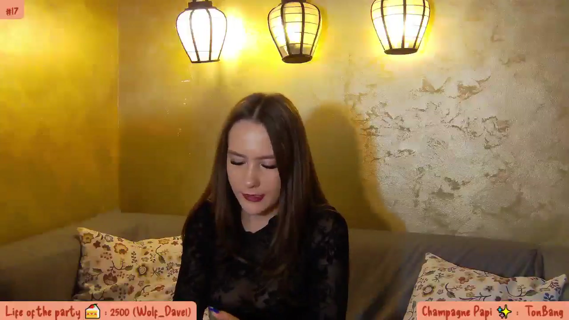 Gallery image thumbnail from Radiance's myfreecams stream on, 10/01/2025, 20:38 image 16 of 20