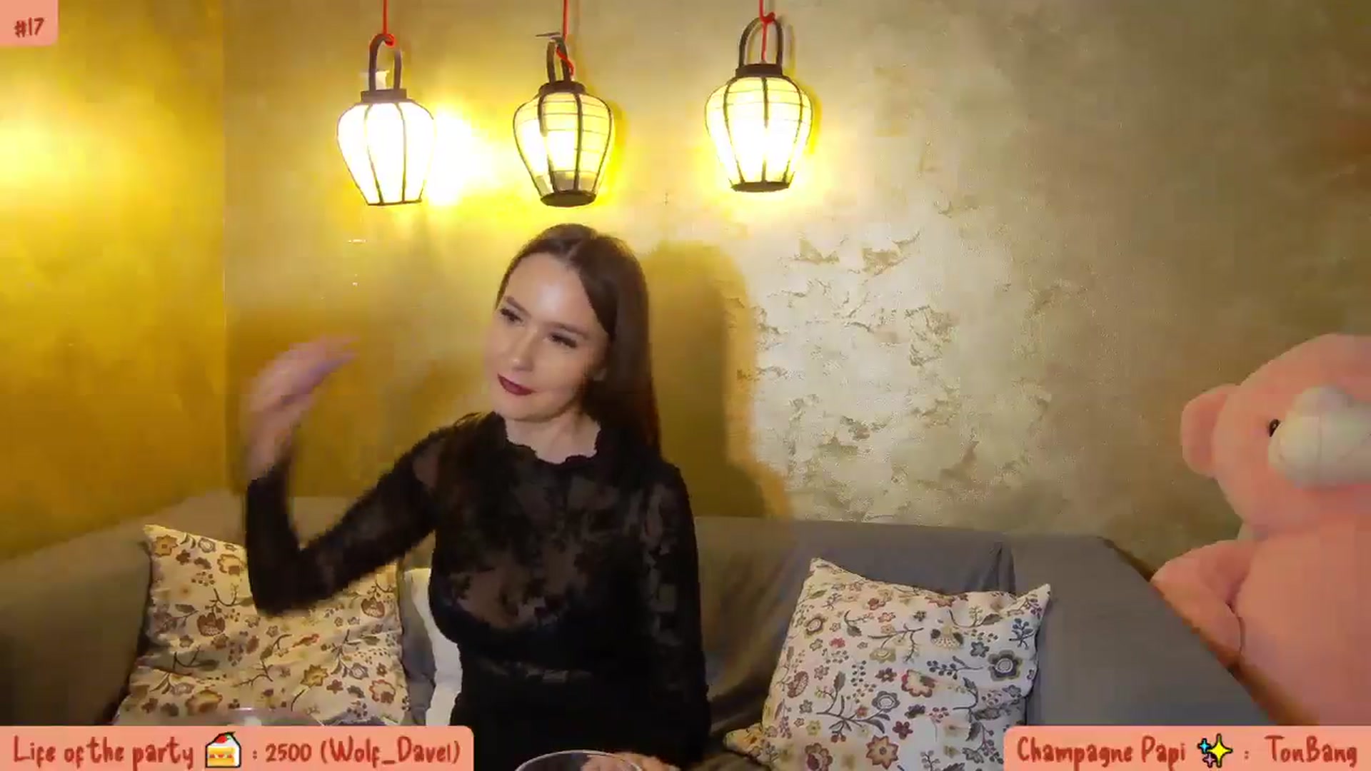 Gallery image thumbnail from Radiance's myfreecams stream on, 10/01/2025, 20:38 image 5 of 20