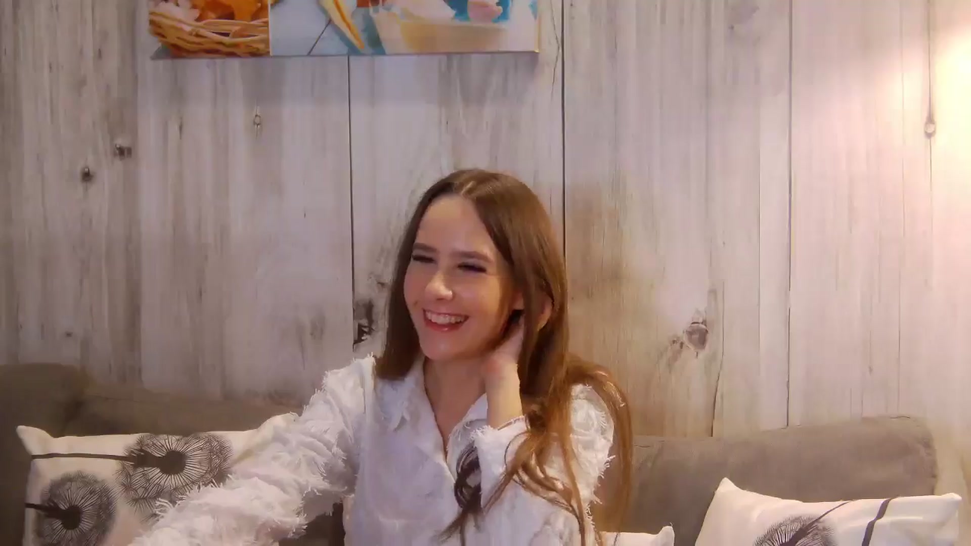Gallery image thumbnail from Radiance's myfreecams stream on, 10/07/2025, 20:48 image 14 of 20