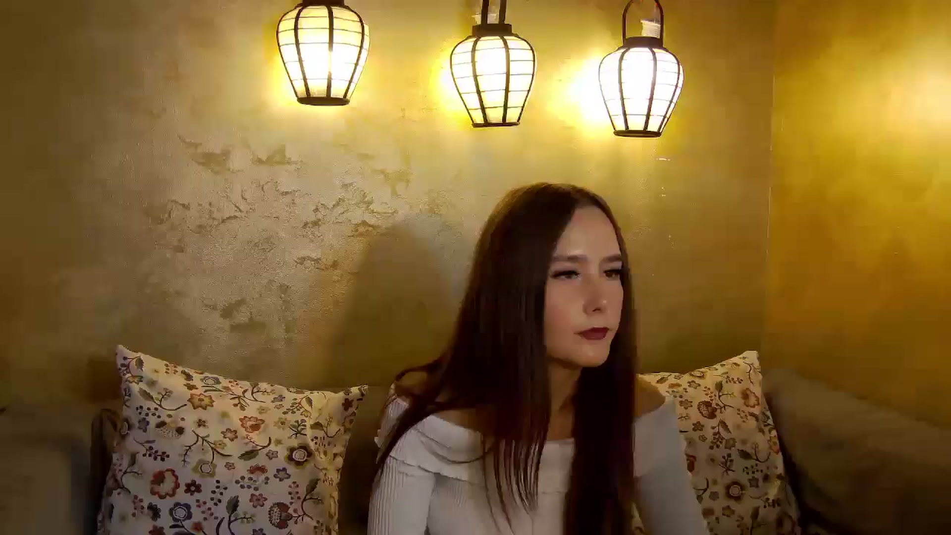 Gallery image thumbnail from Radiance's myfreecams stream on, 10/09/2025, 17:42 image 6 of 20