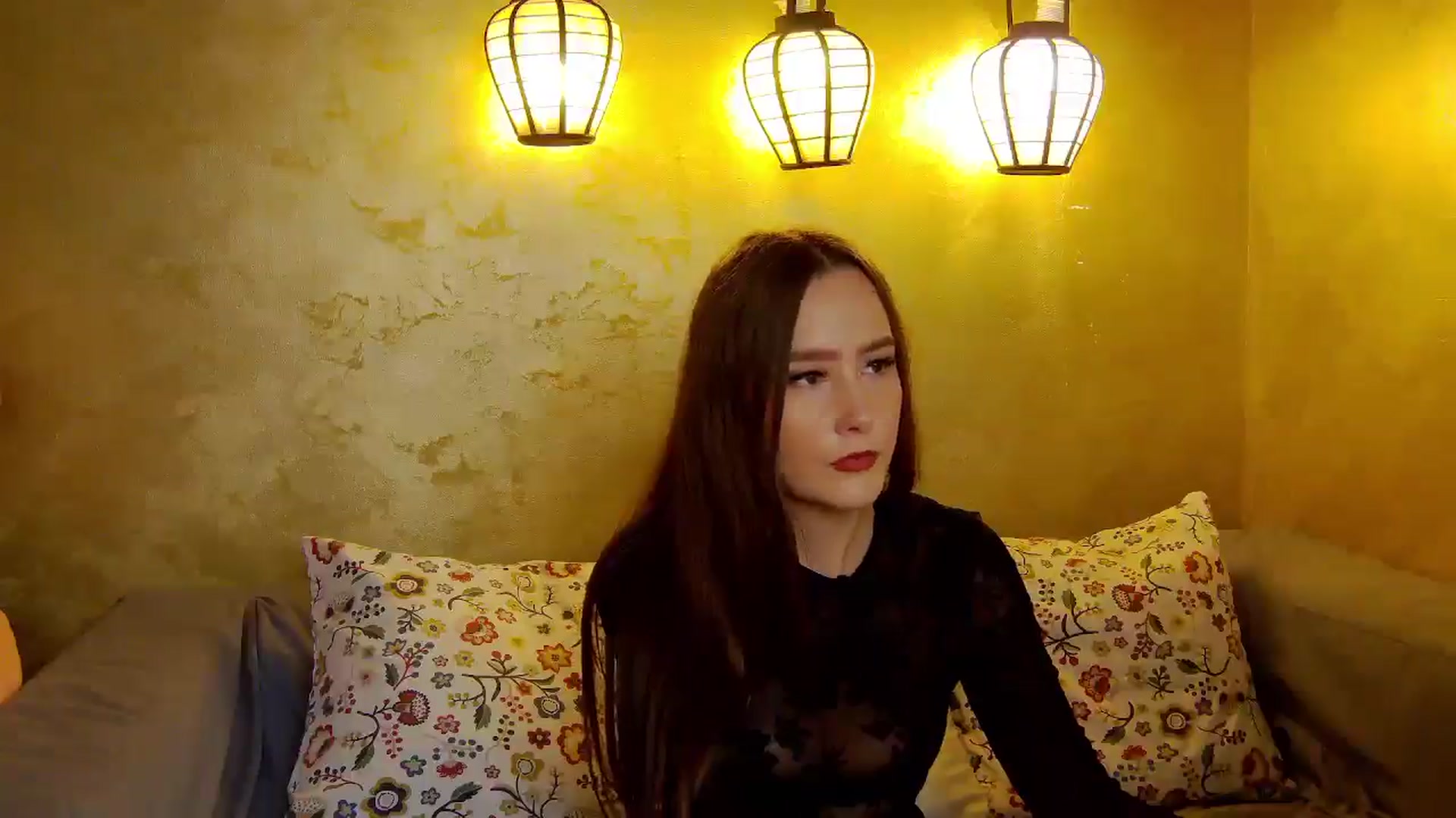Gallery image thumbnail from Radiance's myfreecams stream on, 10/15/2025, 14:25 image 2 of 20