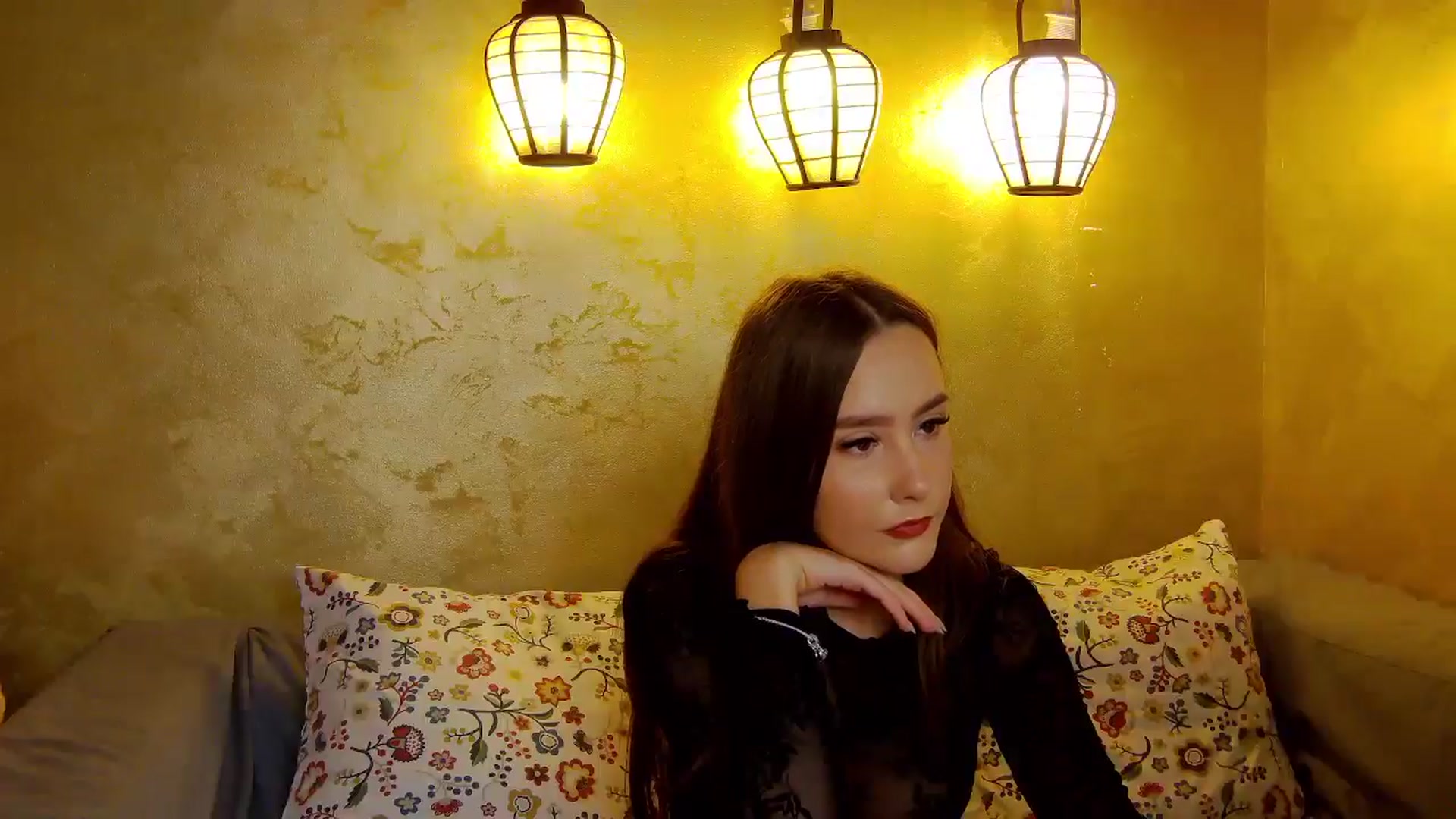 Gallery image thumbnail from Radiance's myfreecams stream on, 10/15/2025, 14:25 image 19 of 20