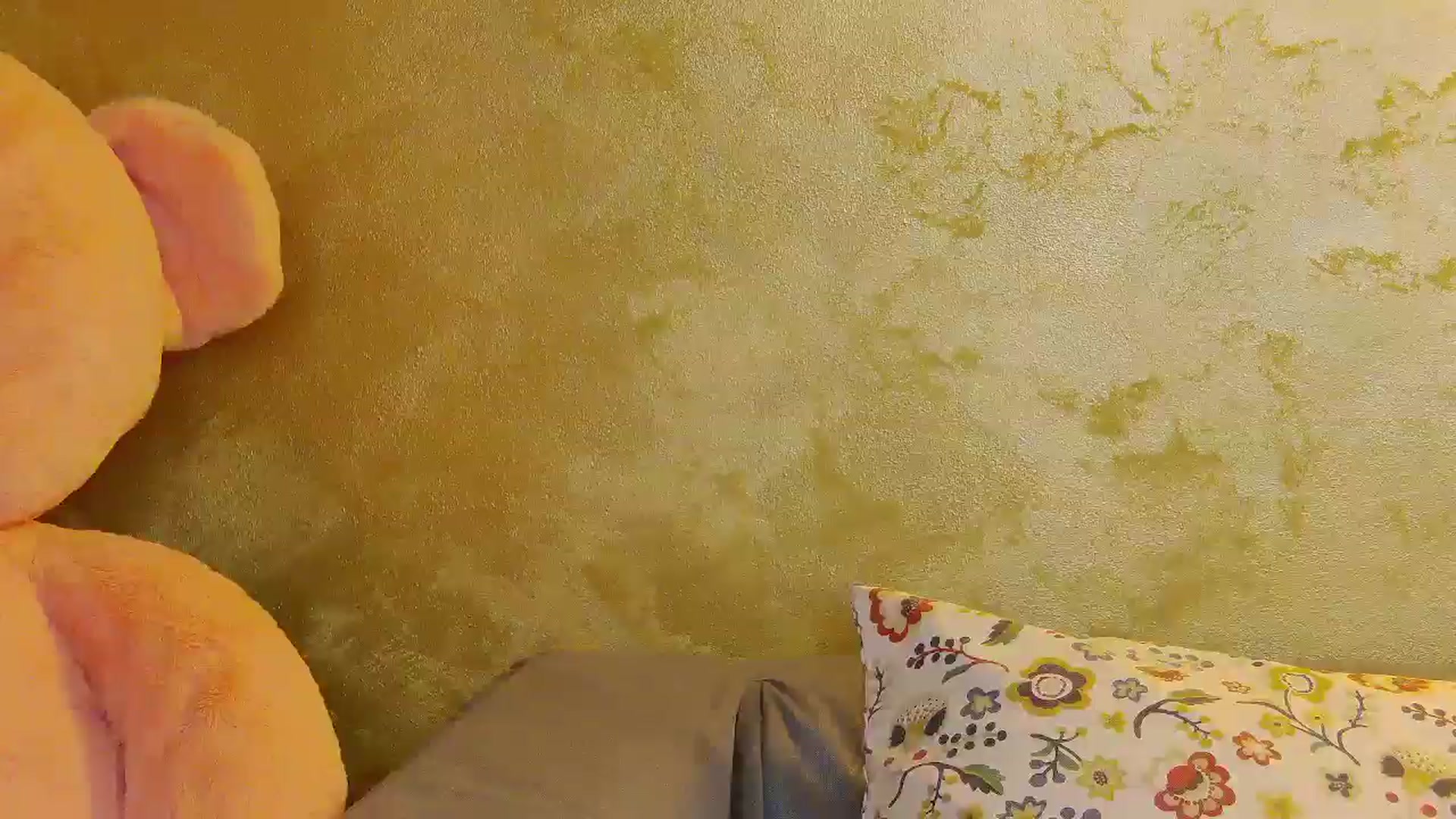 Gallery image thumbnail from Radiance's myfreecams stream on, 10/15/2025, 18:10 image 18 of 20