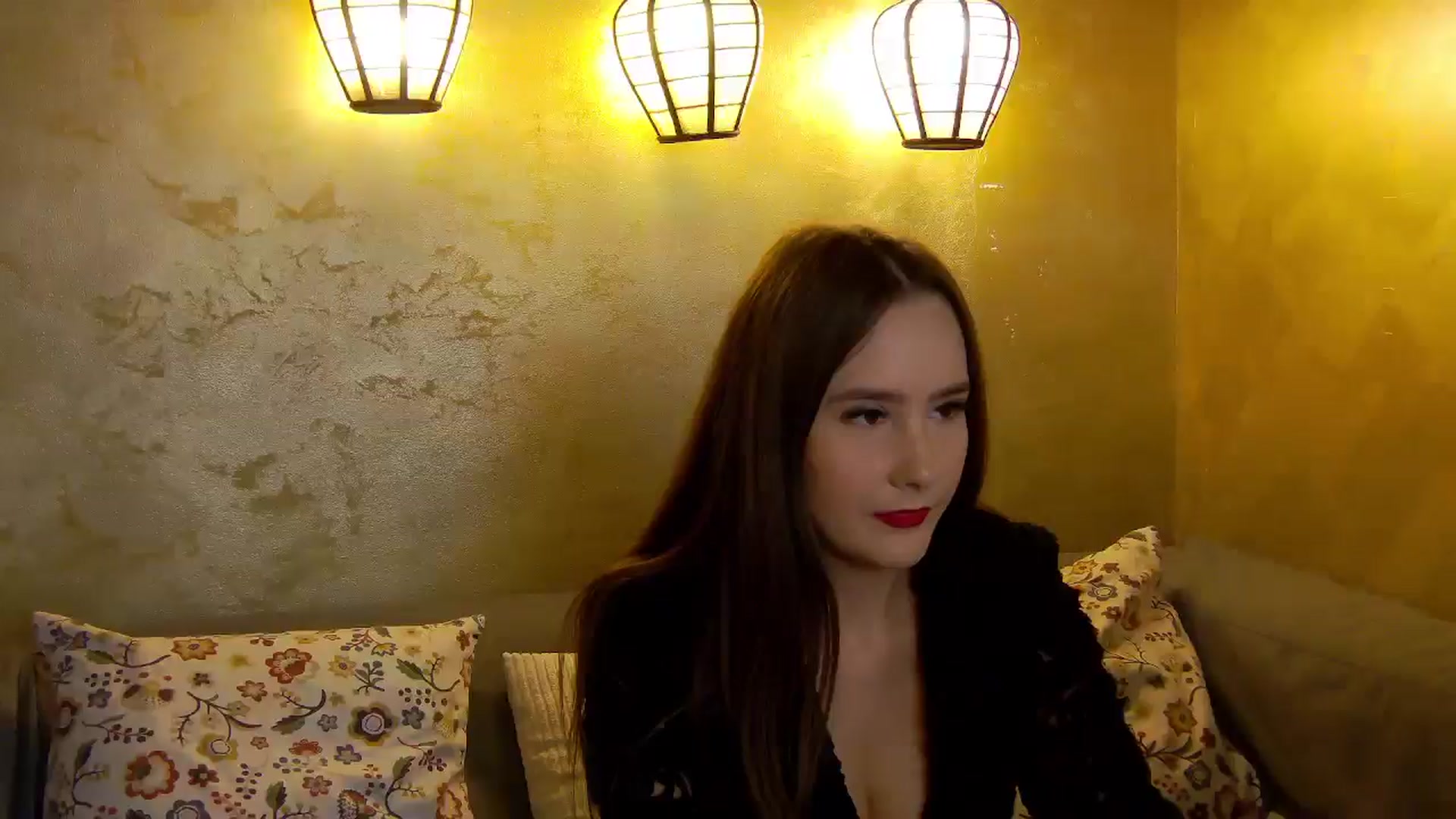Gallery image thumbnail from Radiance's myfreecams stream on, 10/19/2025, 17:31 image 20 of 20