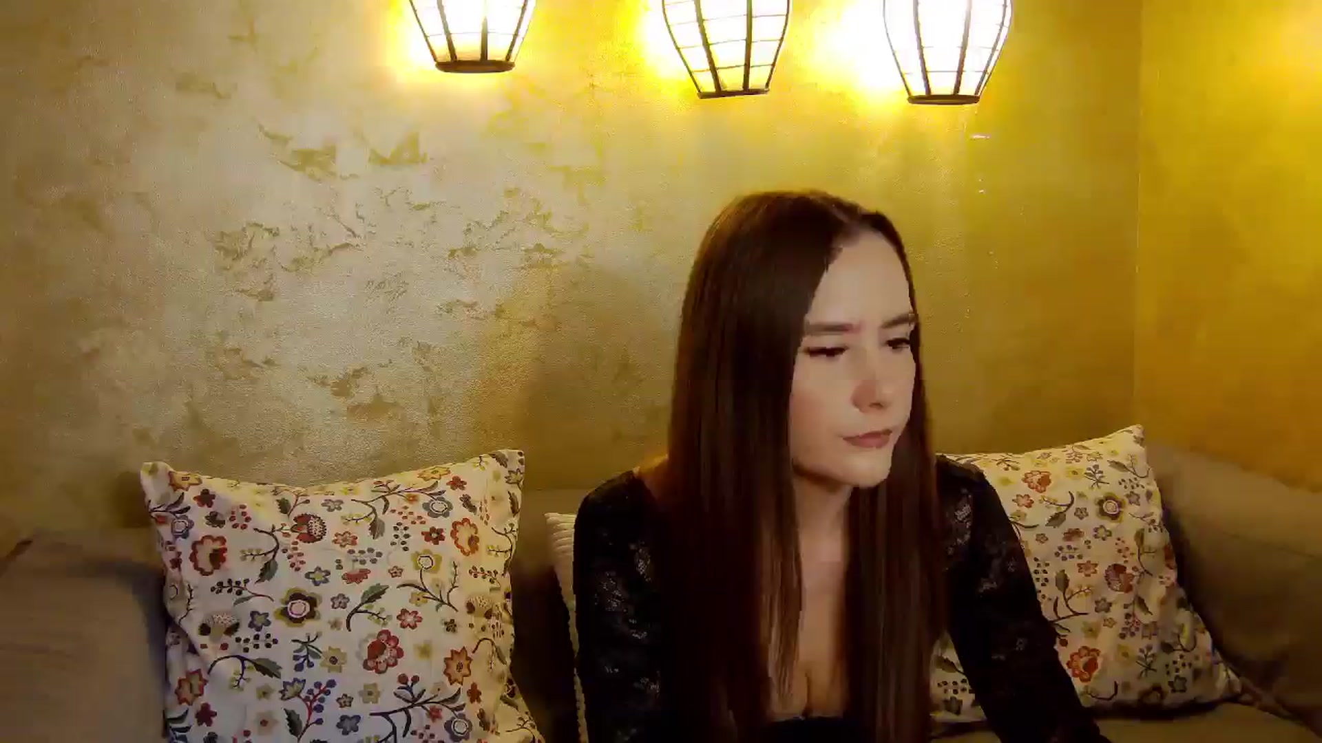 Gallery image thumbnail from Radiance's myfreecams stream on, 10/22/2025, 12:54 image 15 of 20