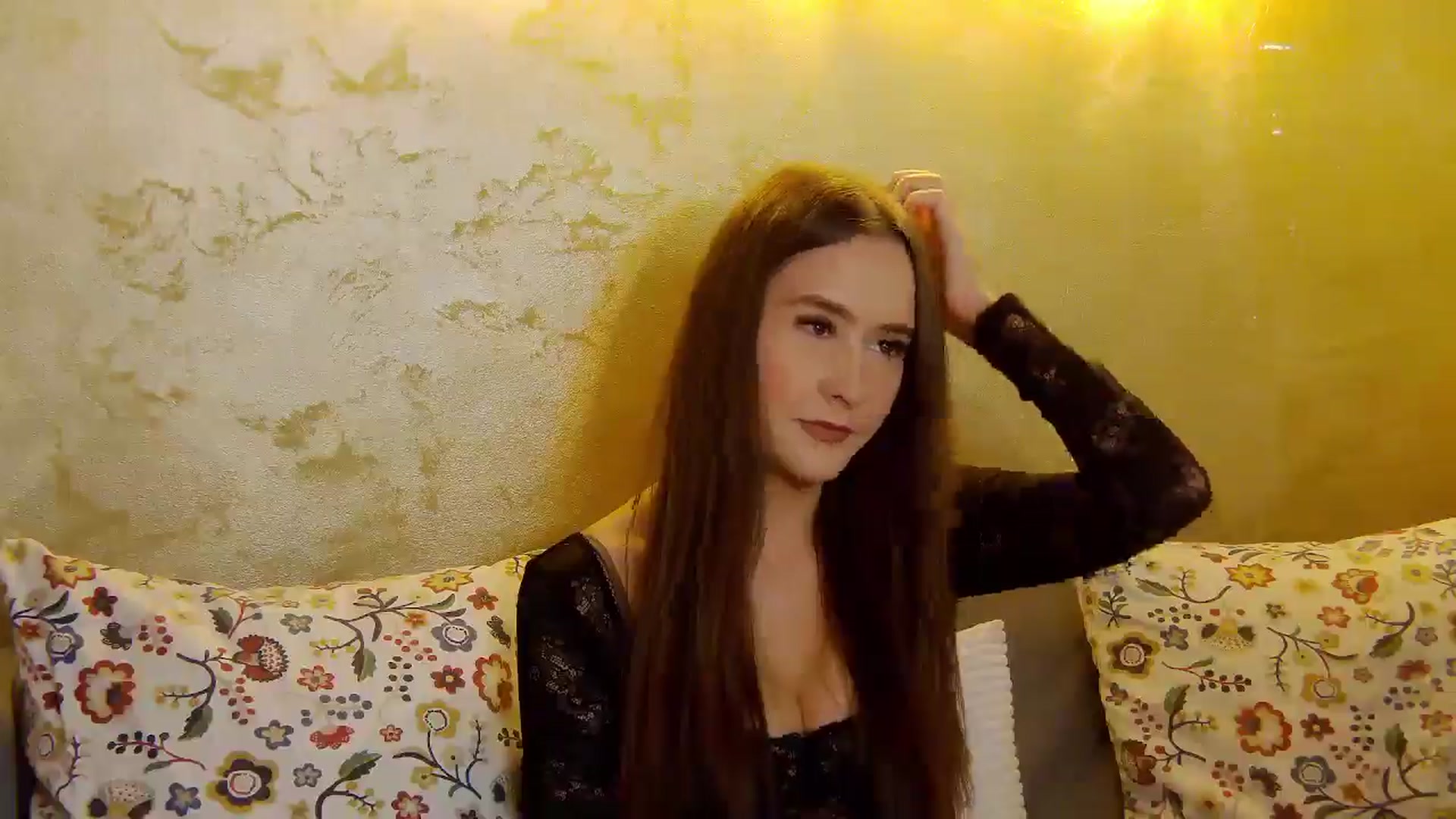 Gallery image thumbnail from Radiance's myfreecams stream on, 10/22/2025, 12:54 image 8 of 20