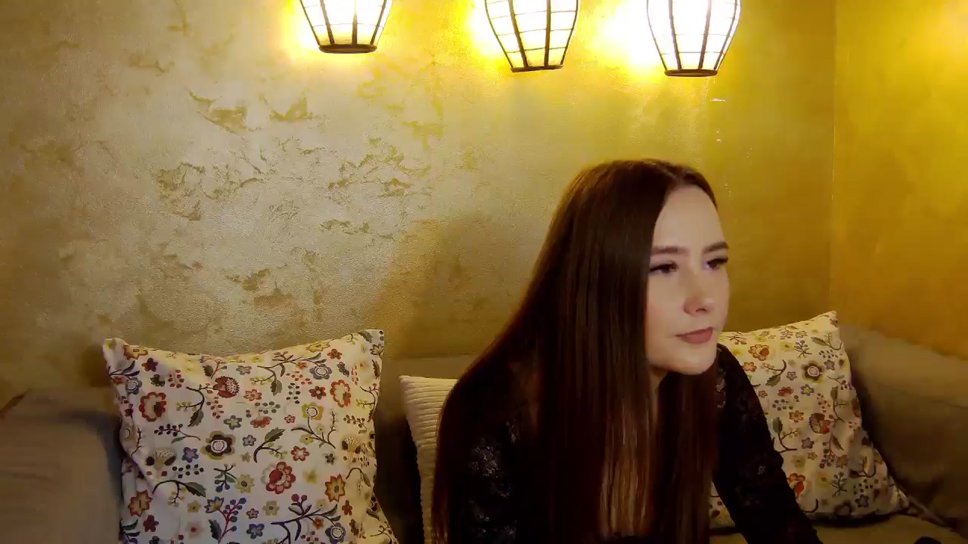 Gallery image thumbnail from Radiance's myfreecams stream on, 10/22/2025, 12:54 image 17 of 20