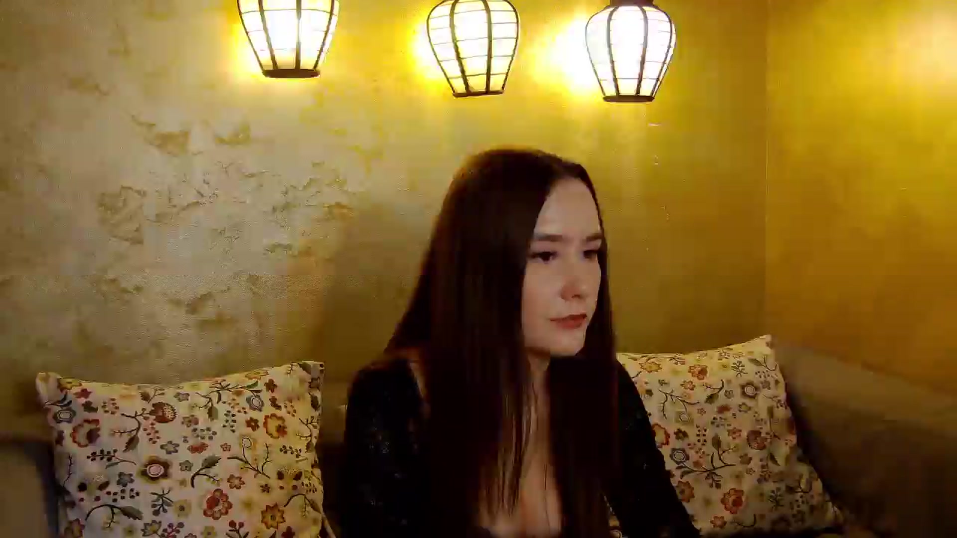 Gallery image thumbnail from Radiance's myfreecams stream on, 10/22/2025, 14:43 image 7 of 20