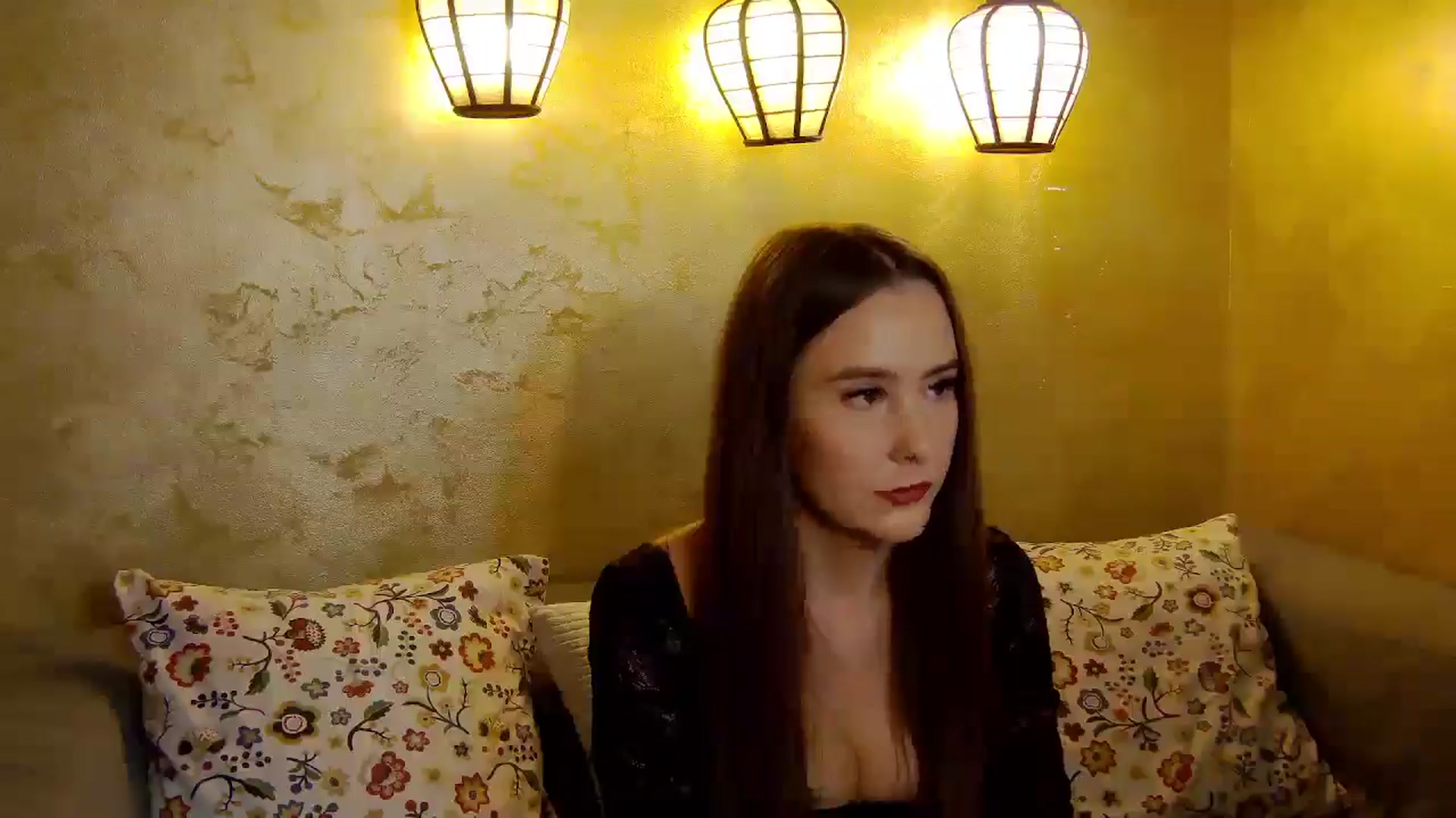 Gallery image thumbnail from Radiance's myfreecams stream on, 10/22/2025, 16:55 image 3 of 20