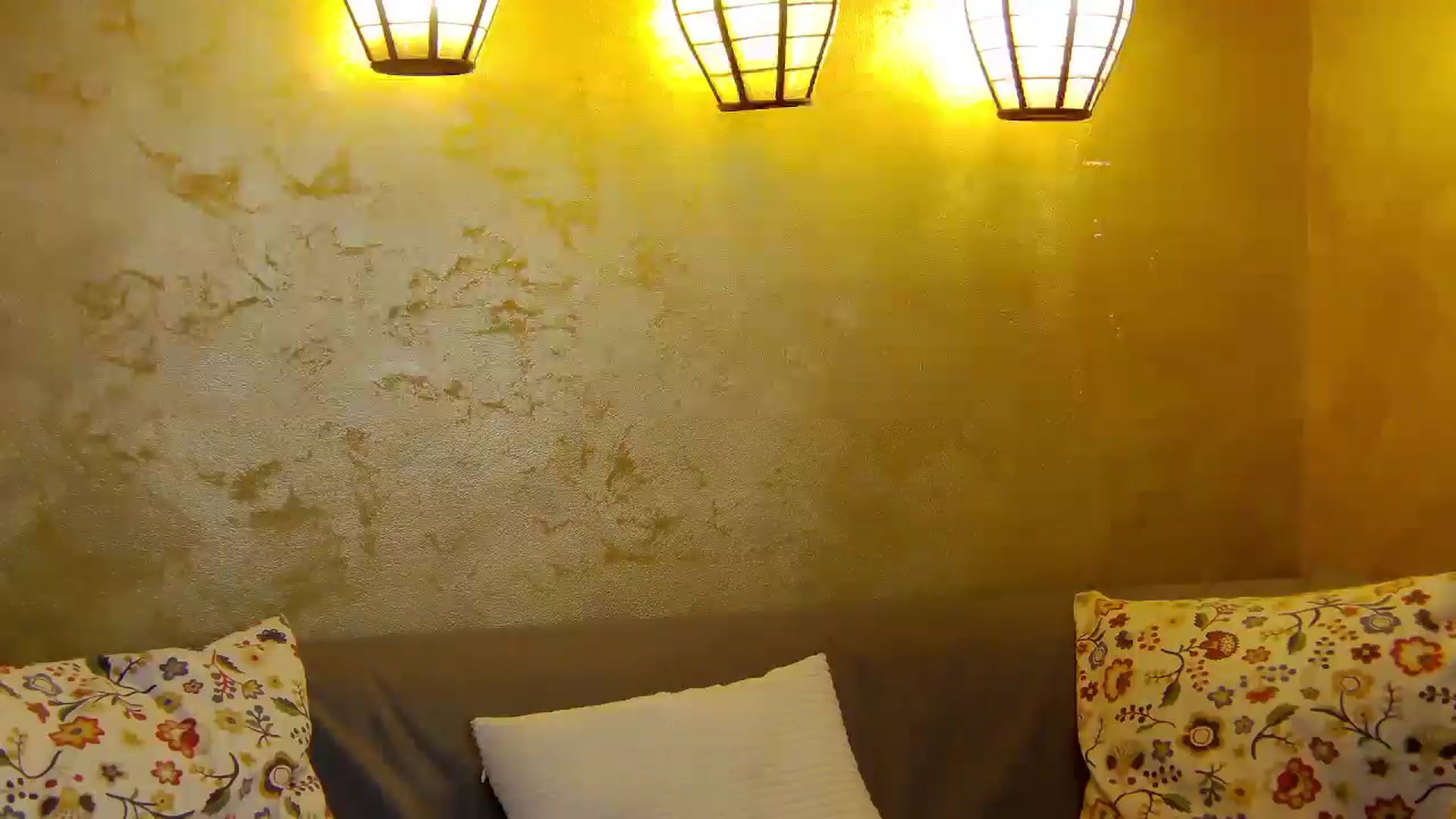Gallery image thumbnail from Radiance's myfreecams stream on, 10/23/2025, 16:51 image 18 of 20