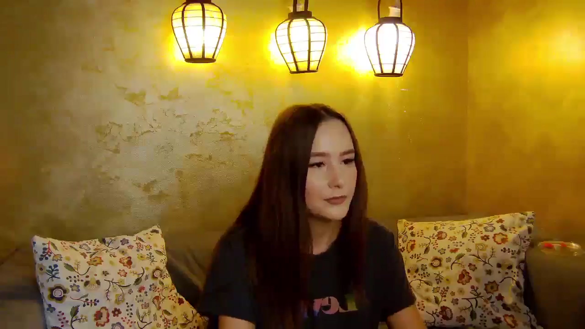 Gallery image thumbnail from Radiance's myfreecams stream on, 10/23/2025, 16:51 image 14 of 20