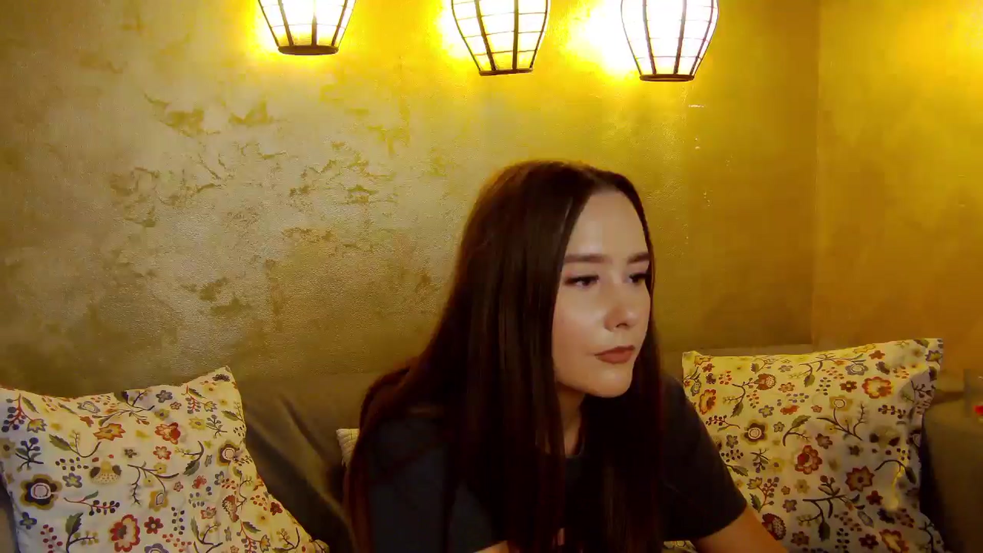 Gallery image thumbnail from Radiance's myfreecams stream on, 10/23/2025, 18:49 image 19 of 20