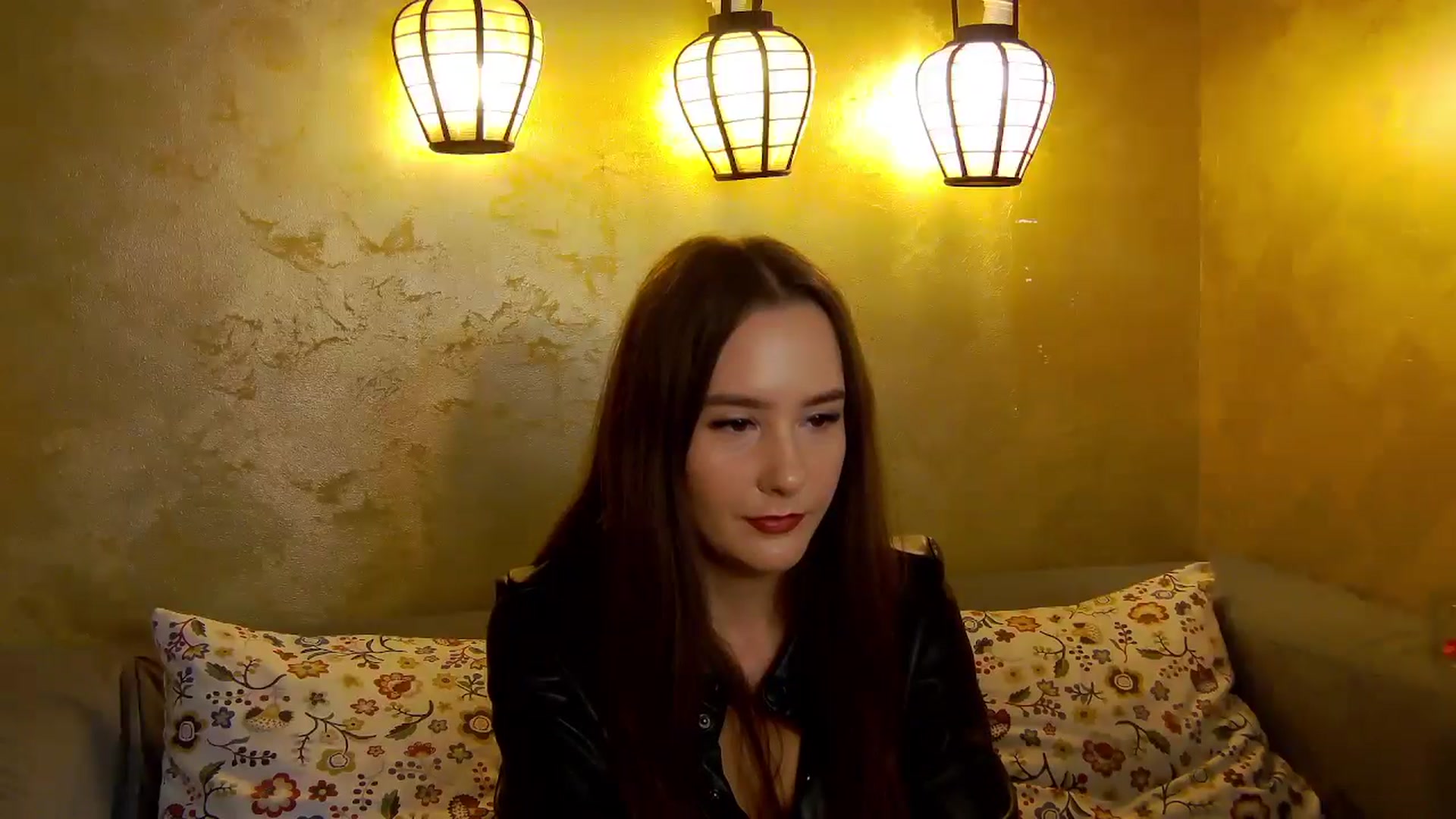 Gallery image thumbnail from Radiance's myfreecams stream on, 10/24/2025, 19:28 image 18 of 20