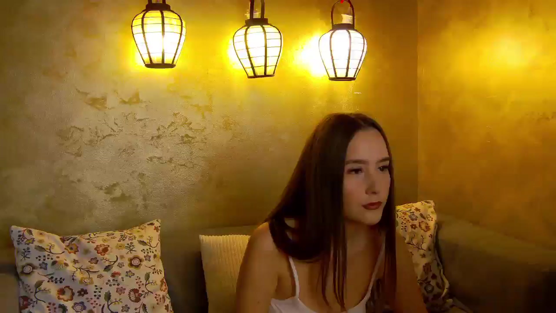 Gallery image thumbnail from Radiance's myfreecams stream on, 10/25/2025, 15:03 image 3 of 20