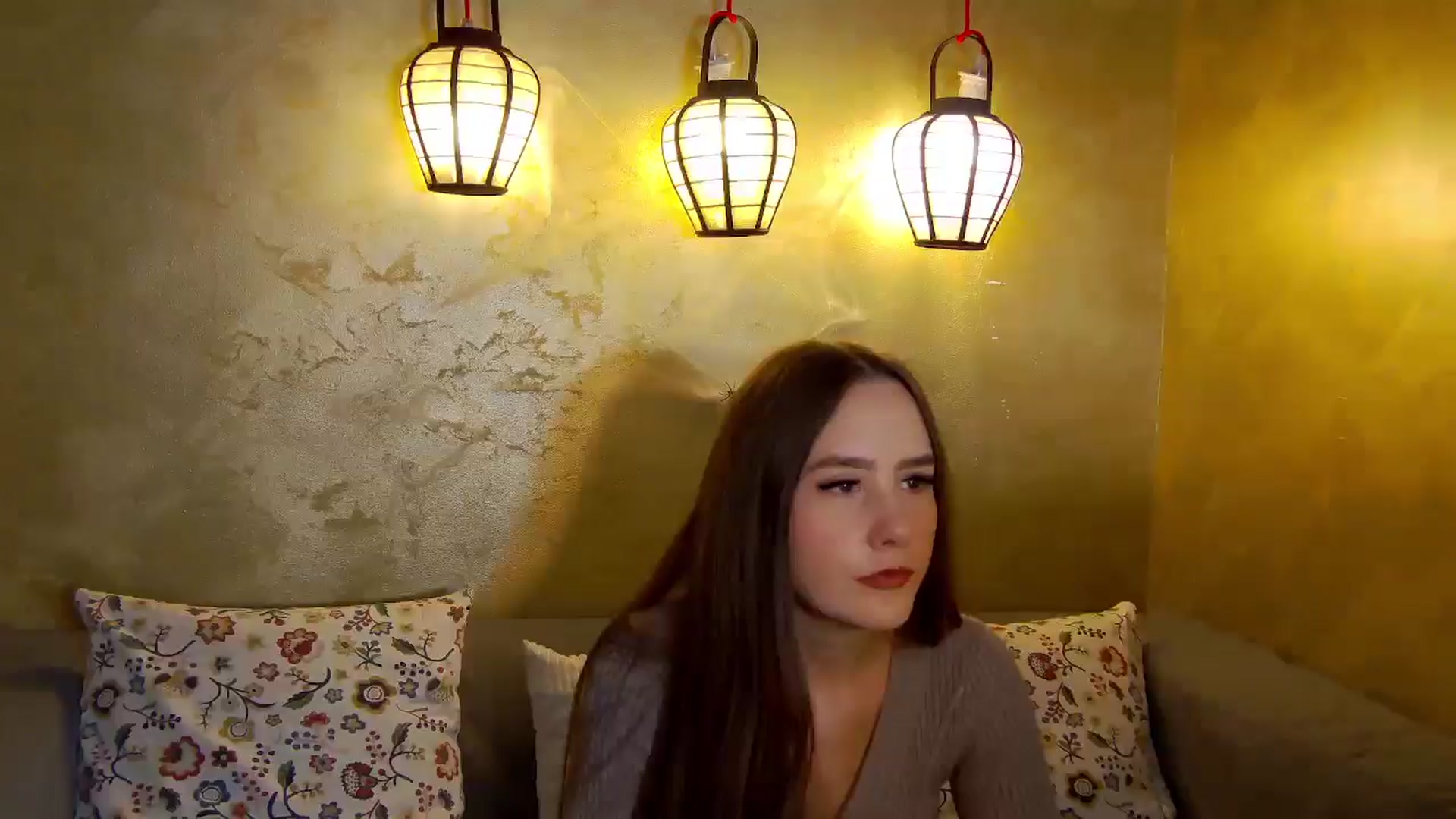 Gallery image thumbnail from Radiance's myfreecams stream on, 11/04/2025, 14:48 image 6 of 20