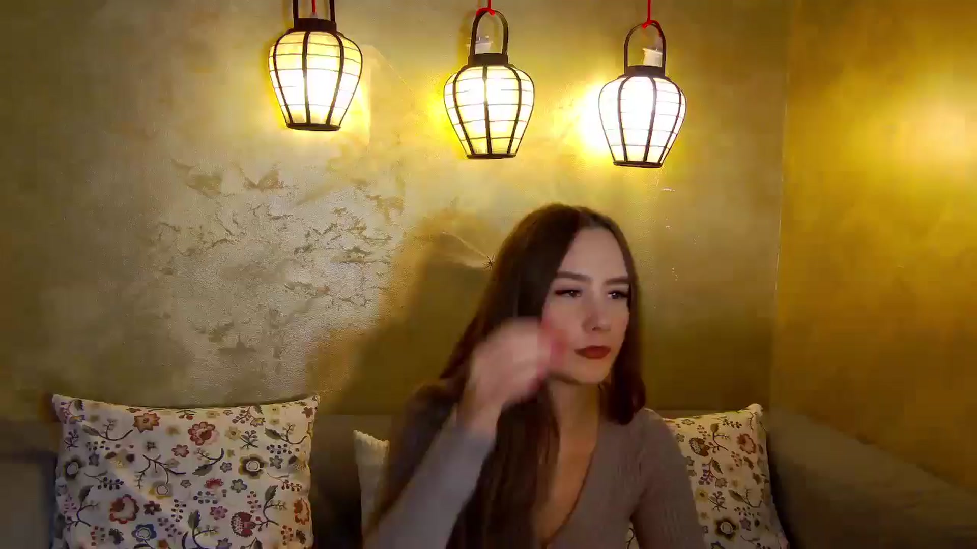 Gallery image thumbnail from Radiance's myfreecams stream on, 11/04/2025, 14:48 image 8 of 20