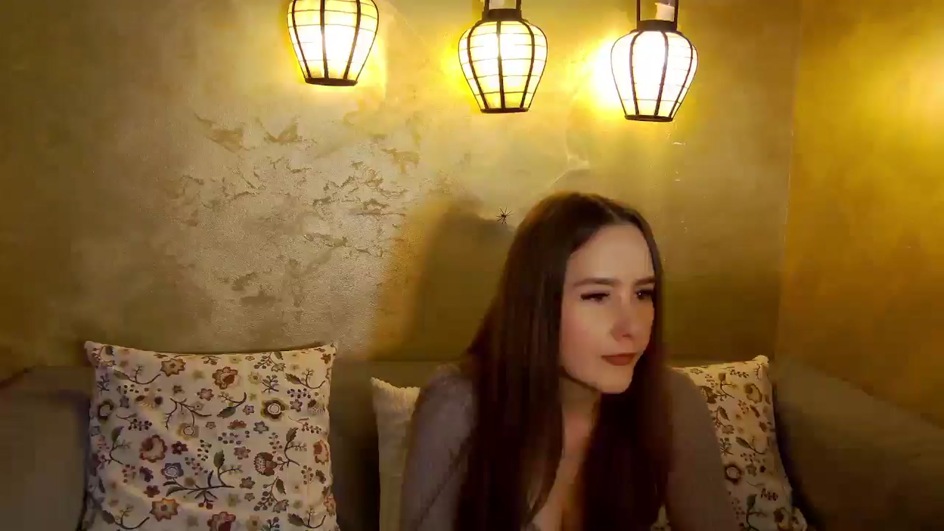 Gallery image thumbnail from Radiance's myfreecams stream on, 11/04/2025, 15:41 image 2 of 20