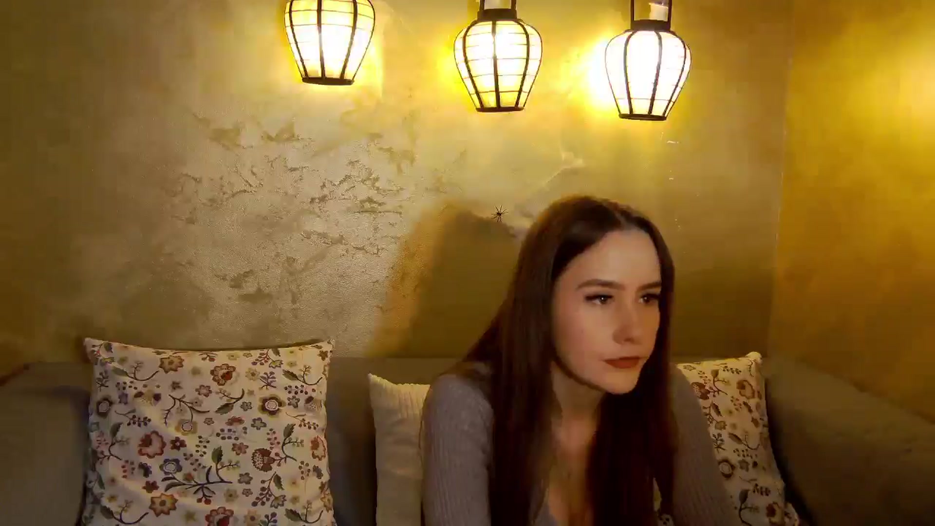 Gallery image thumbnail from Radiance's myfreecams stream on, 11/04/2025, 15:41 image 16 of 20