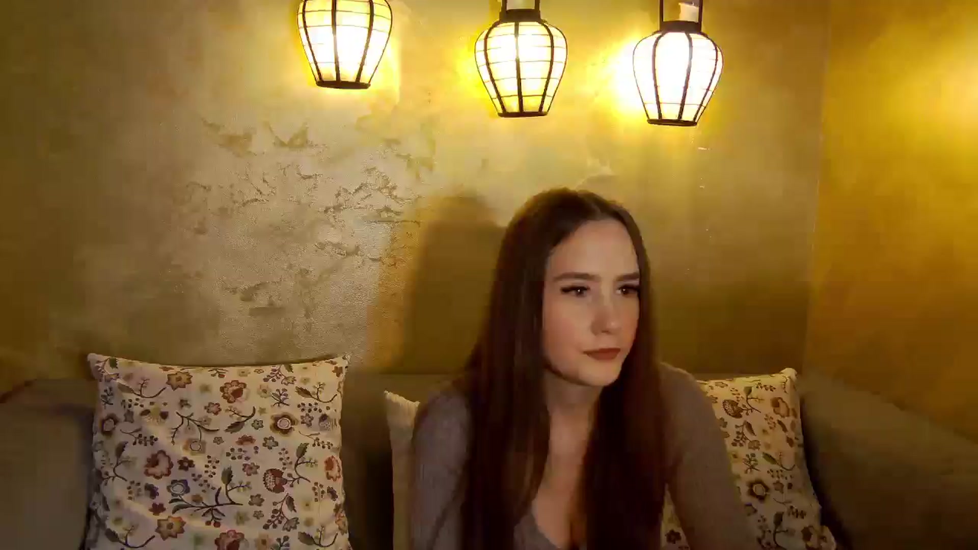 Gallery image thumbnail from Radiance's myfreecams stream on, 11/04/2025, 15:41 image 3 of 20