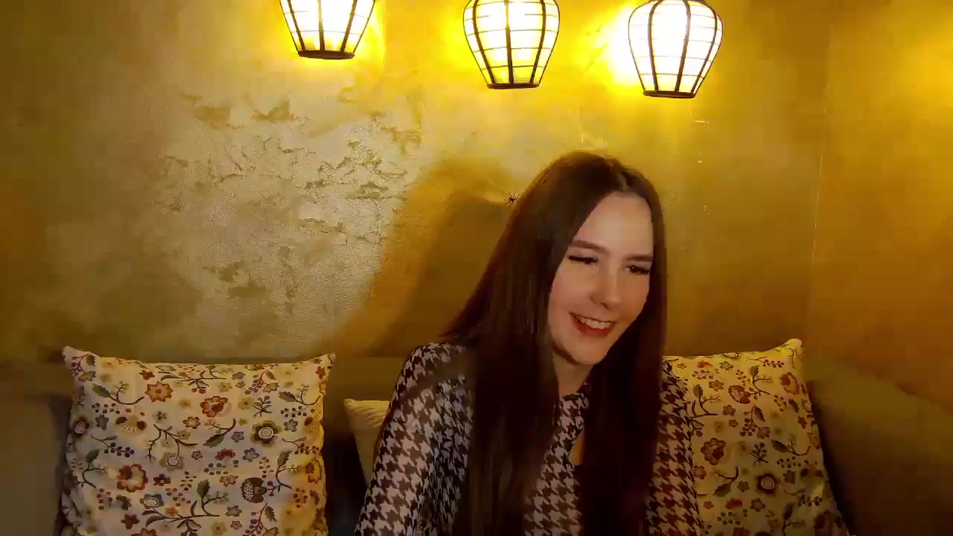 Gallery image thumbnail from Radiance's myfreecams stream on, 11/05/2025, 15:51 image 18 of 20