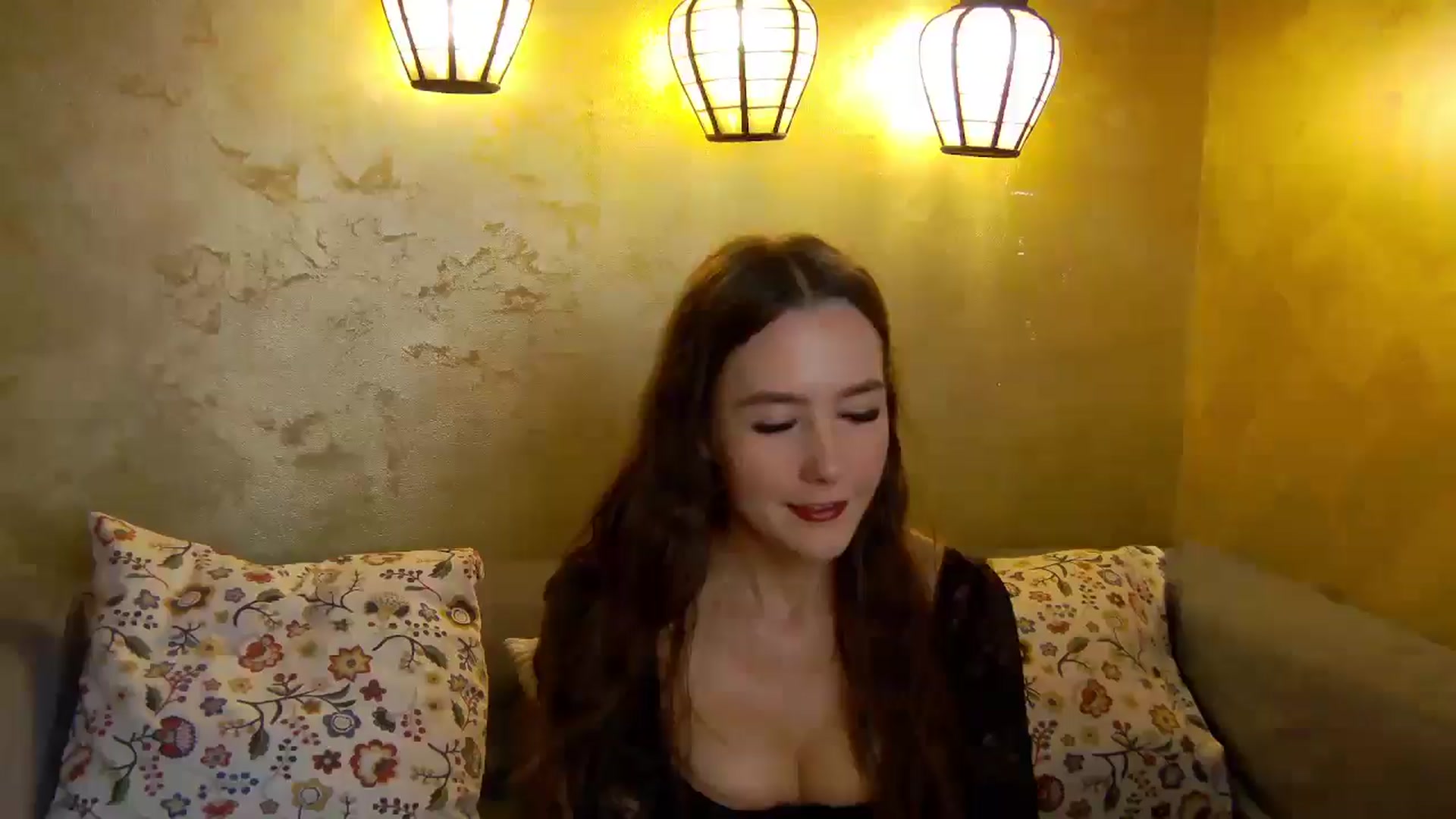 Gallery image thumbnail from Radiance's myfreecams stream on, 11/08/2025, 15:49 image 19 of 20