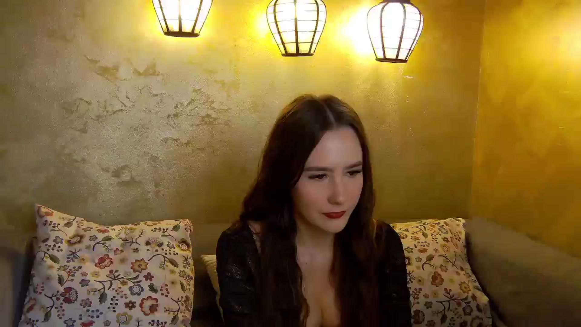 Gallery image thumbnail from Radiance's myfreecams stream on, 11/08/2025, 15:49 image 10 of 20