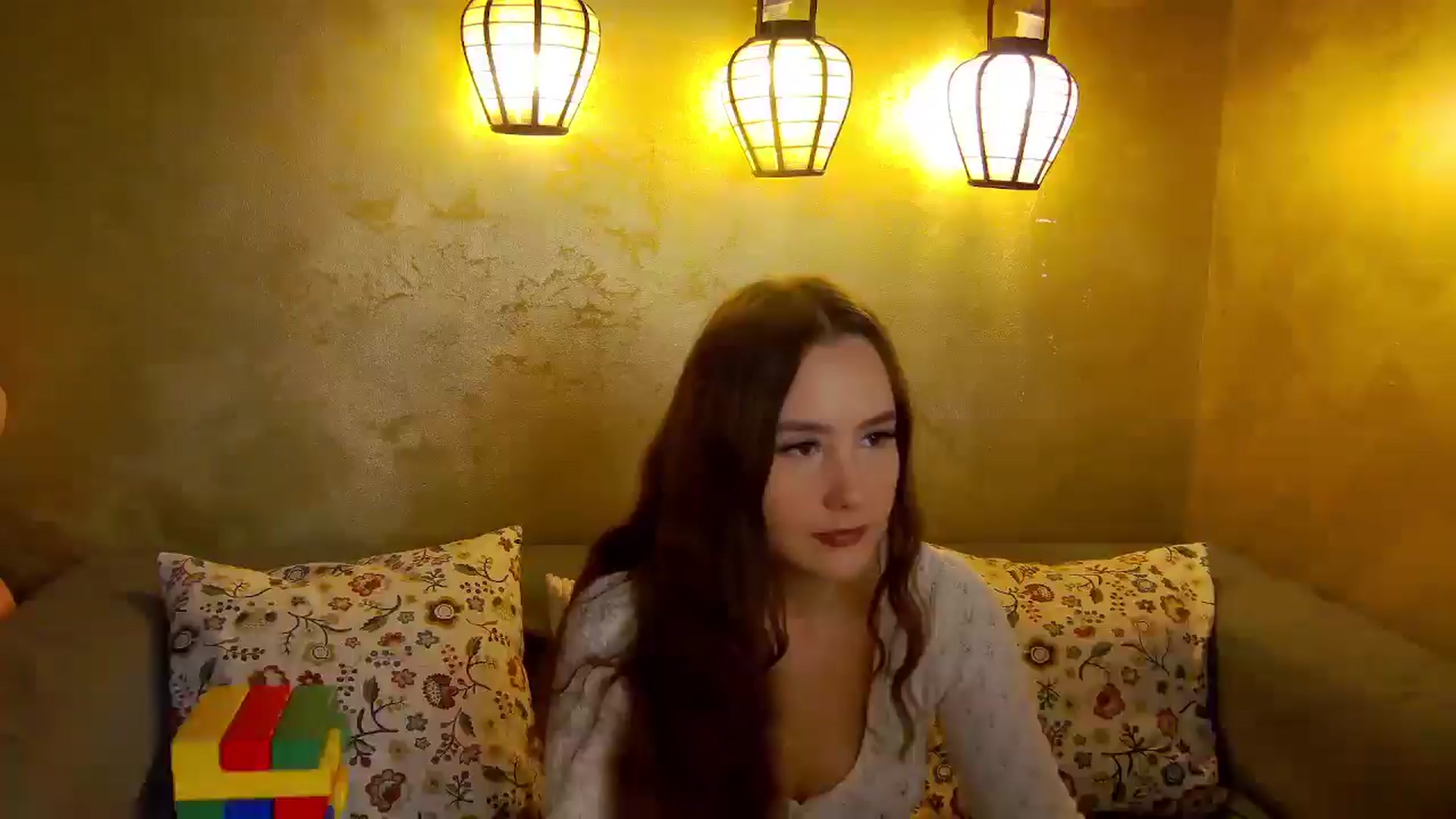 Gallery image thumbnail from Radiance's myfreecams stream on, 11/13/2025, 17:17 image 1 of 20