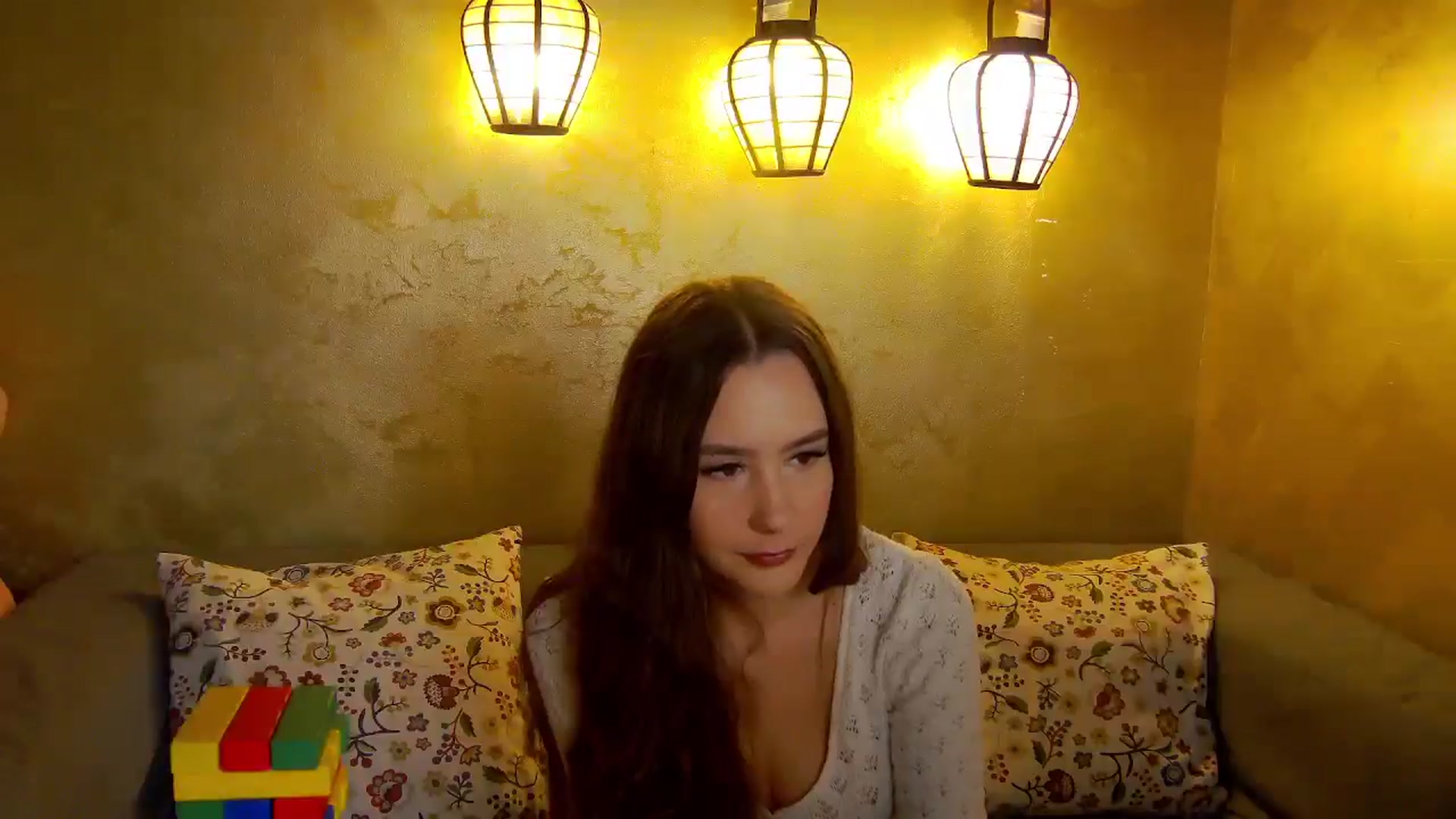 Gallery image thumbnail from Radiance's myfreecams stream on, 11/13/2025, 17:32 image 3 of 20