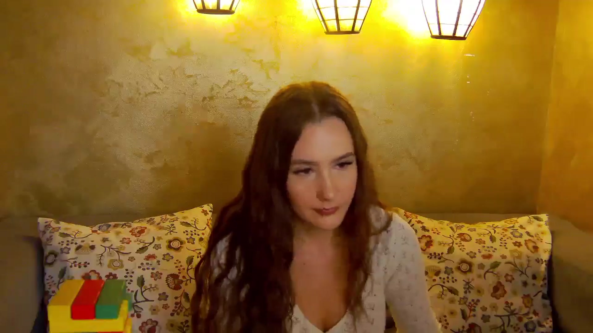 Gallery image thumbnail from Radiance's myfreecams stream on, 11/13/2025, 18:14 image 10 of 20
