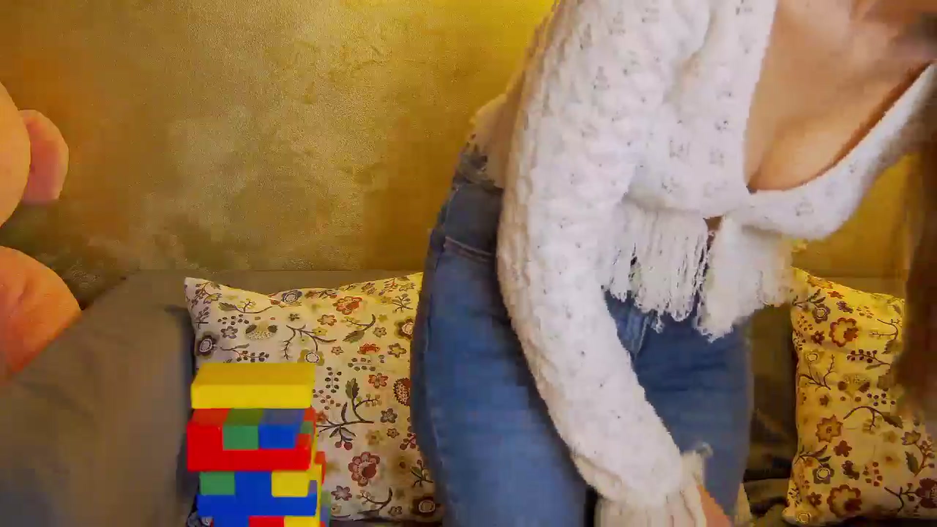 Gallery image thumbnail from Radiance's myfreecams stream on, 11/13/2025, 18:31 image 17 of 20