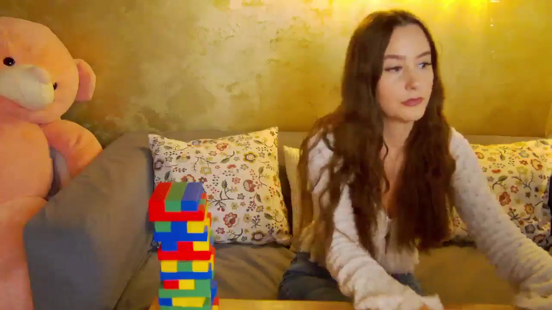 Gallery image thumbnail from Radiance's myfreecams stream on, 11/13/2025, 18:31 image 11 of 20
