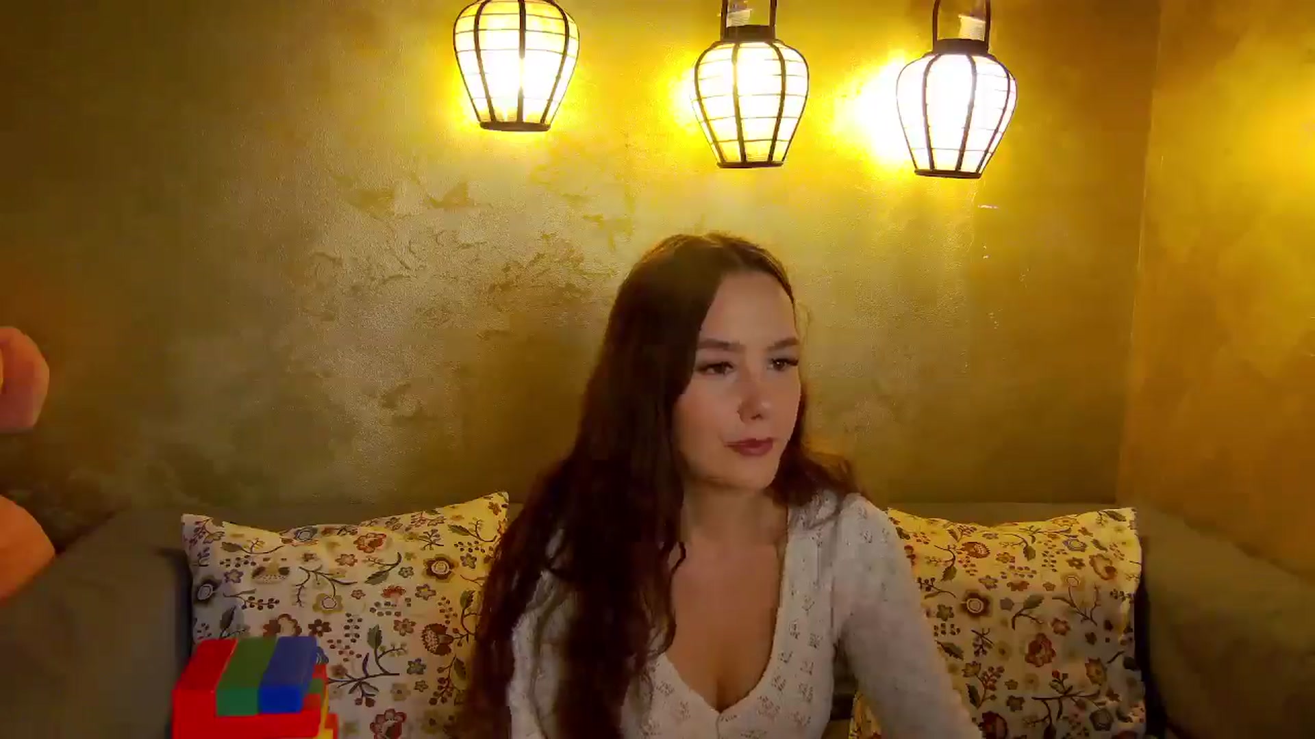 Gallery image thumbnail from Radiance's myfreecams stream on, 11/13/2025, 18:31 image 10 of 20