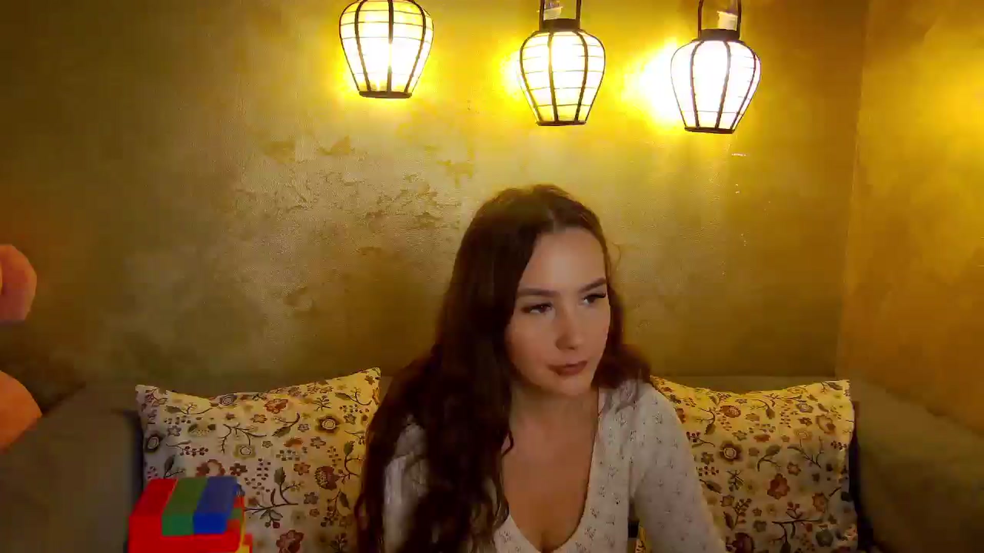 Gallery image thumbnail from Radiance's myfreecams stream on, 11/13/2025, 18:31 image 9 of 20