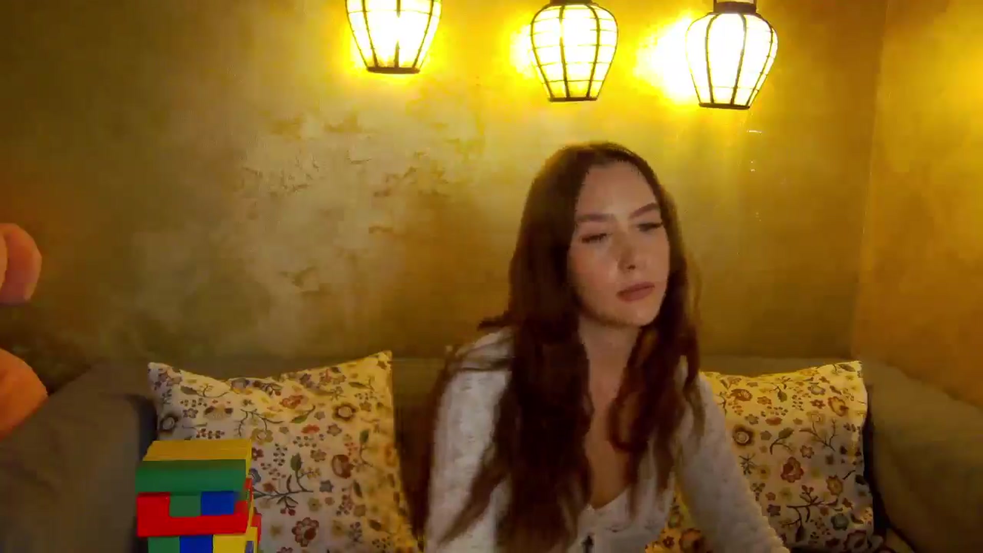 Gallery image thumbnail from Radiance's myfreecams stream on, 11/13/2025, 19:58 image 6 of 20