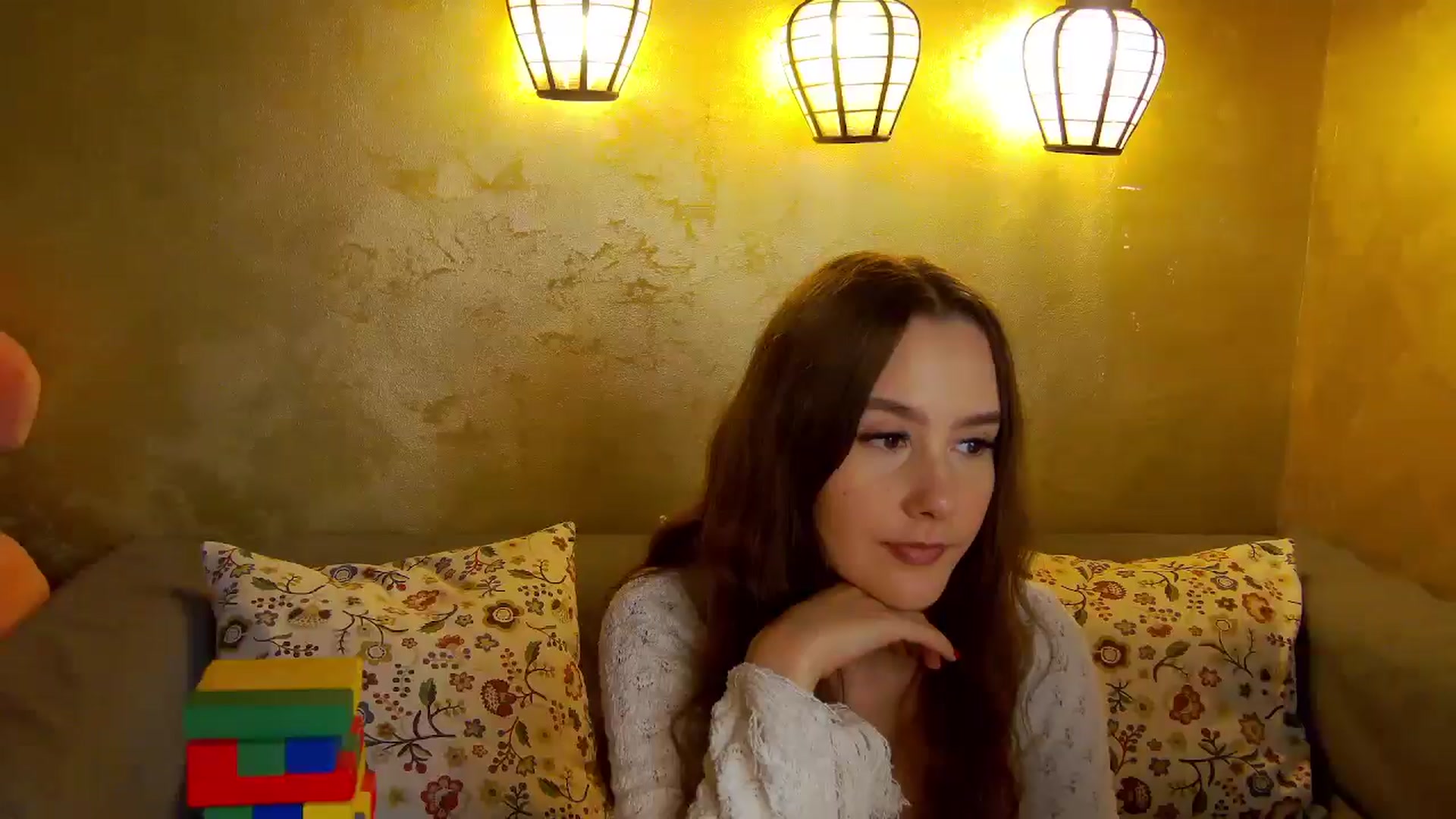 Gallery image thumbnail from Radiance's myfreecams stream on, 11/13/2025, 19:58 image 16 of 20
