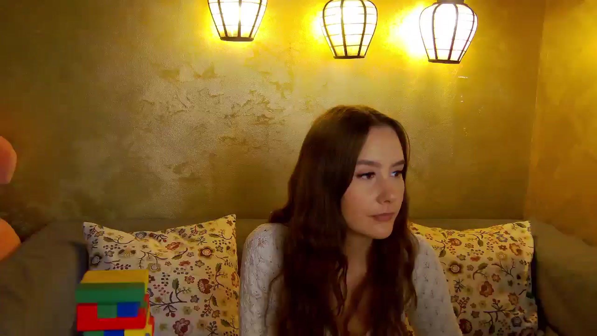 Gallery image thumbnail from Radiance's myfreecams stream on, 11/13/2025, 19:58 image 14 of 20