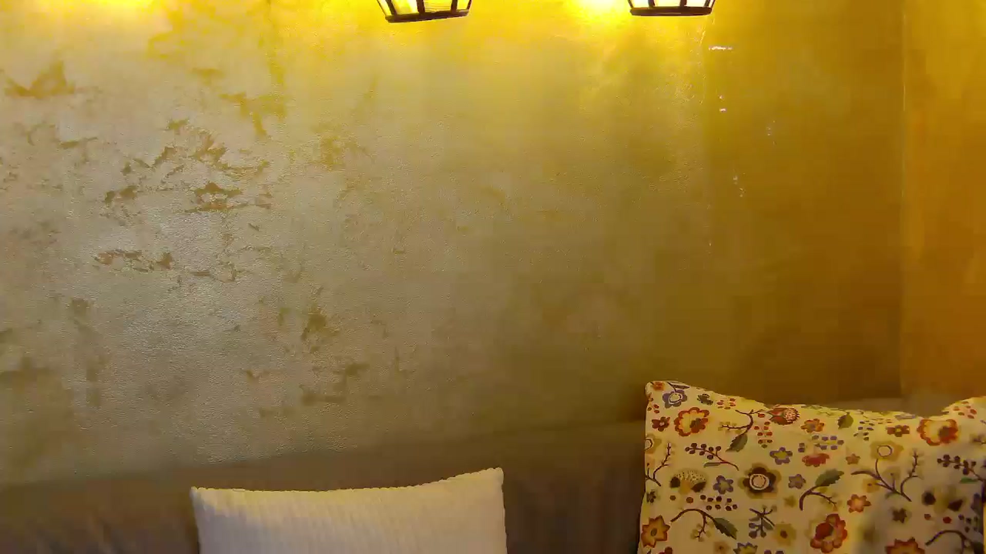 Gallery image thumbnail from Radiance's myfreecams stream on, 11/15/2025, 18:58 image 9 of 20