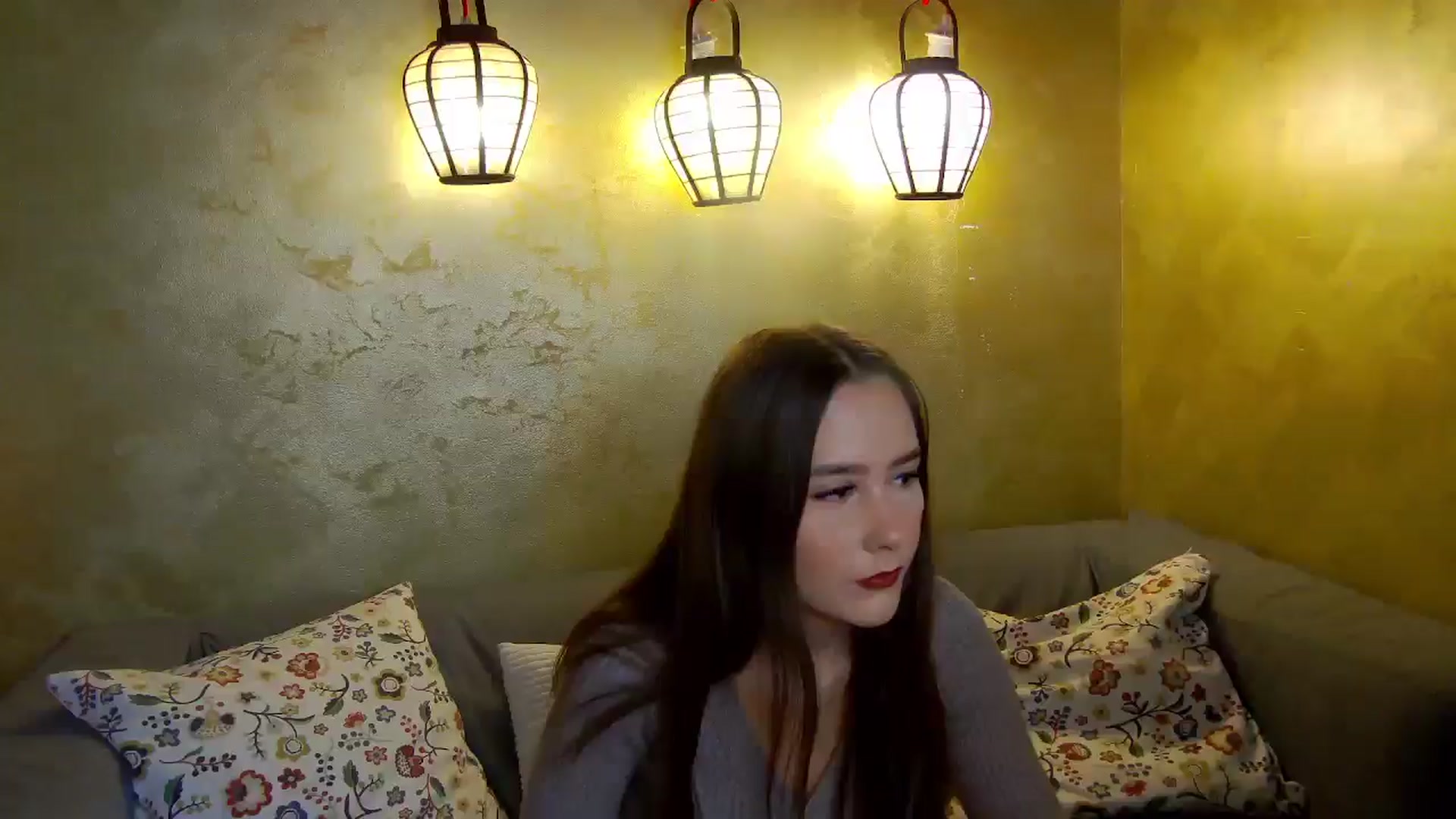Gallery image thumbnail from Radiance's myfreecams stream on, 11/16/2025, 15:12 image 16 of 20