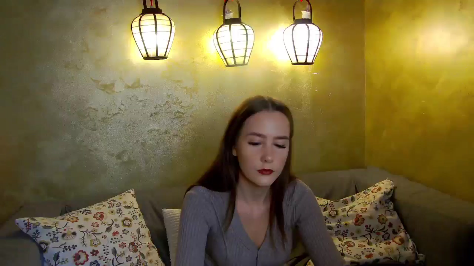 Gallery image thumbnail from Radiance's myfreecams stream on, 11/16/2025, 15:12 image 1 of 20