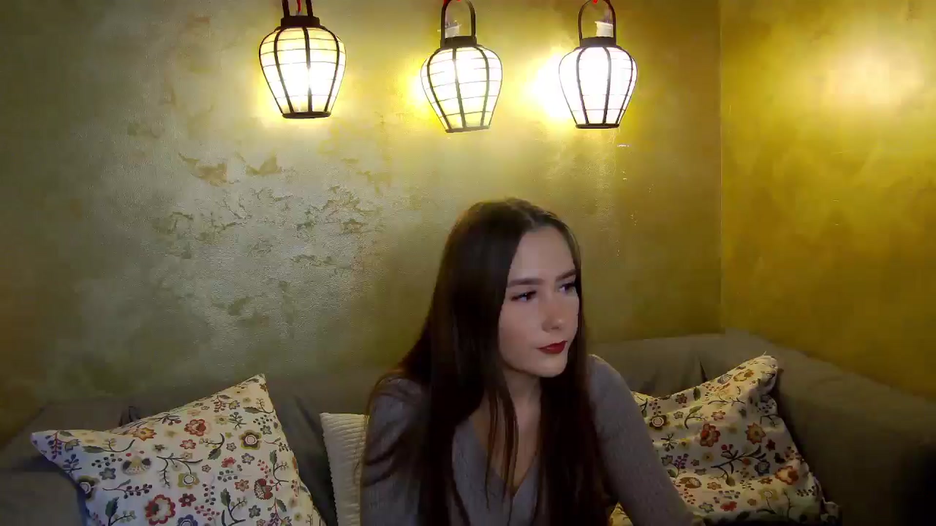 Gallery image thumbnail from Radiance's myfreecams stream on, 11/16/2025, 15:12 image 19 of 20