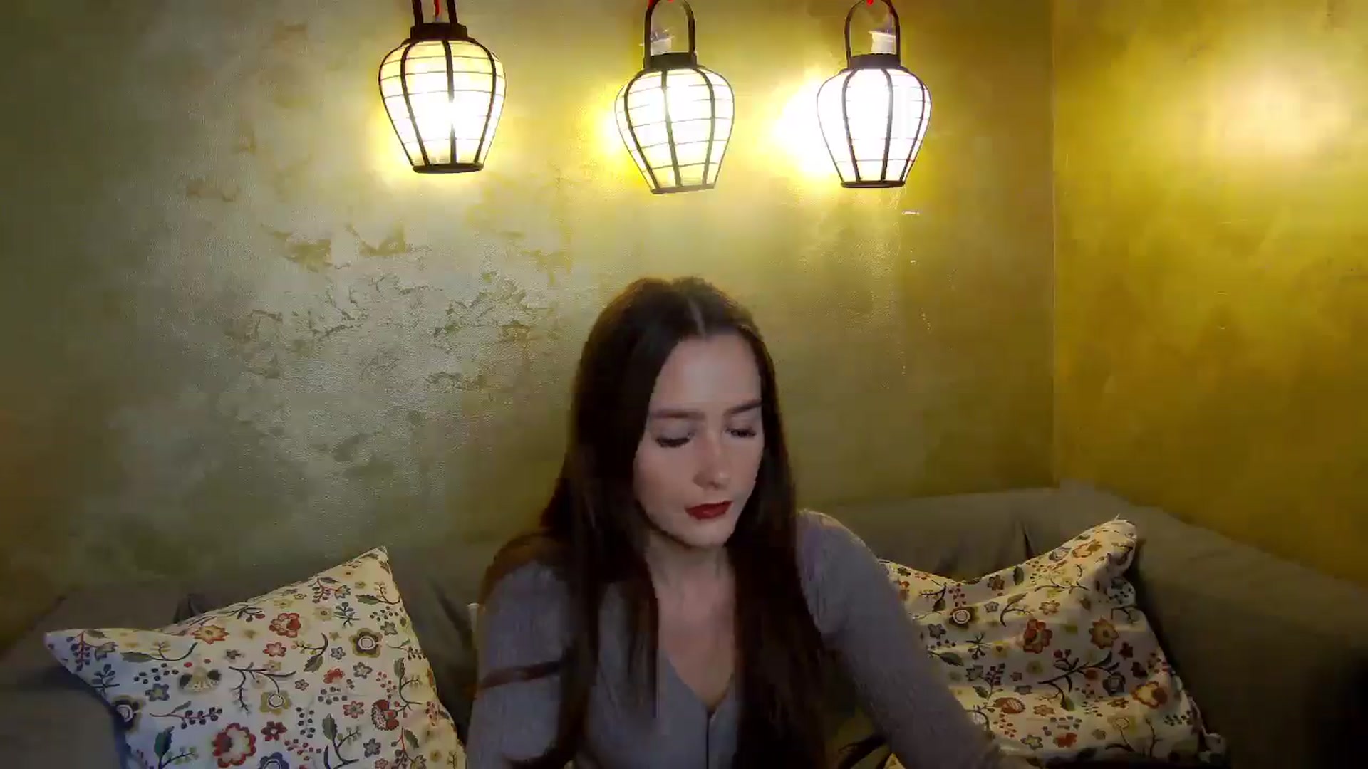 Gallery image thumbnail from Radiance's myfreecams stream on, 11/16/2025, 15:12 image 12 of 20