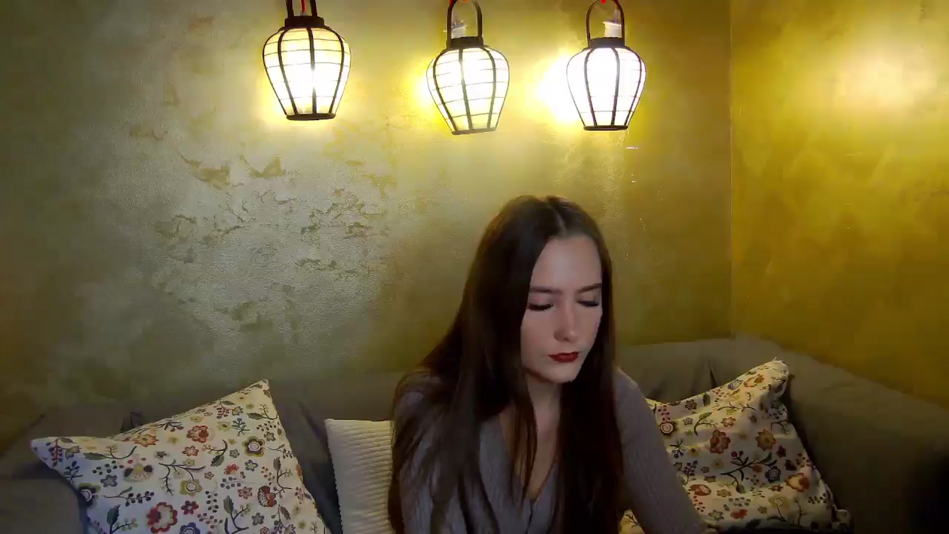Gallery image thumbnail from Radiance's myfreecams stream on, 11/16/2025, 15:12 image 18 of 20