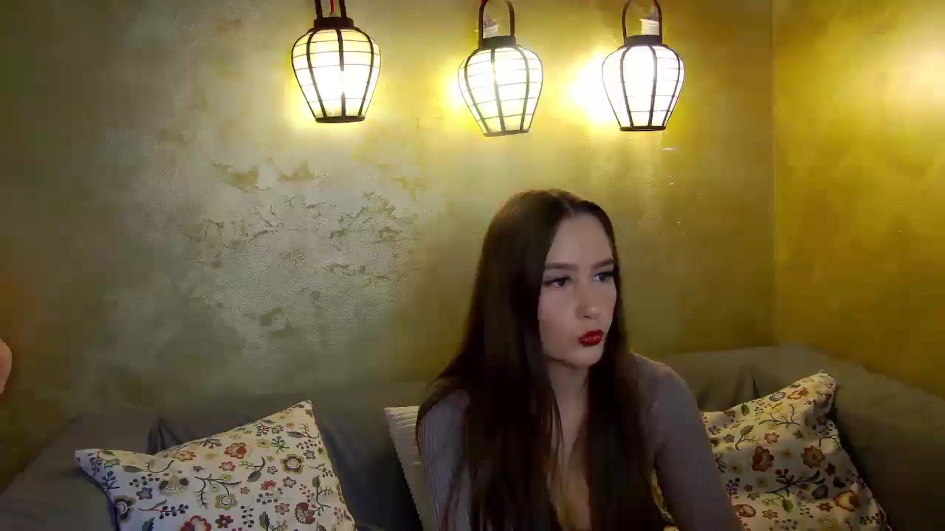 Gallery image thumbnail from Radiance's myfreecams stream on, 11/16/2025, 19:55 image 1 of 20